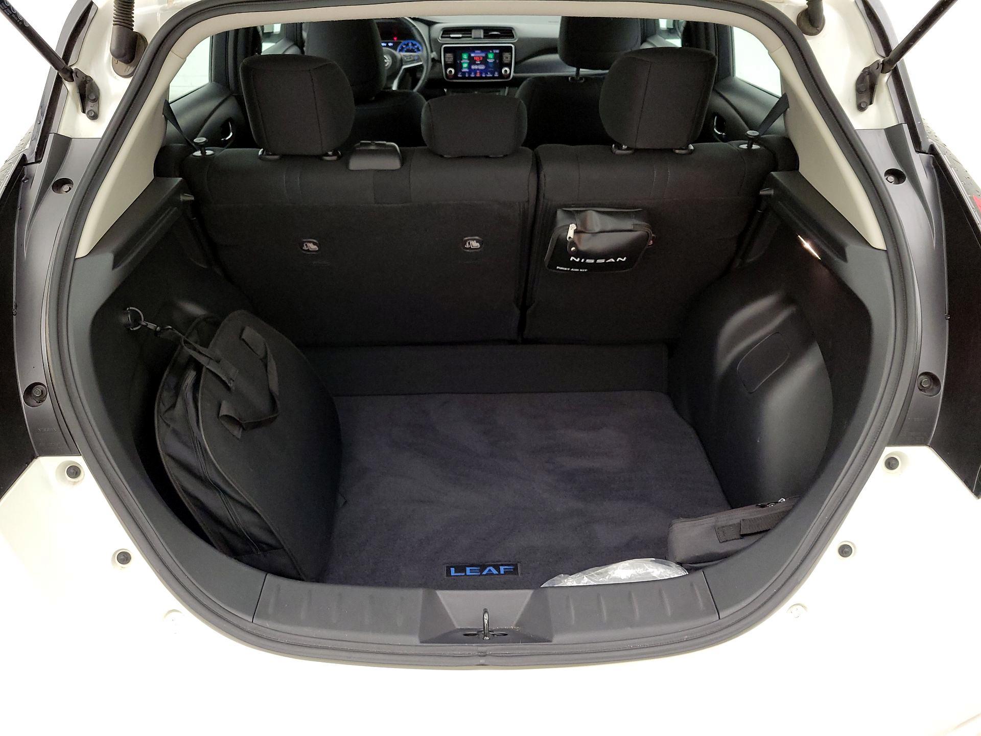 Thumbnail: 2024 Nissan Leaf - 16
