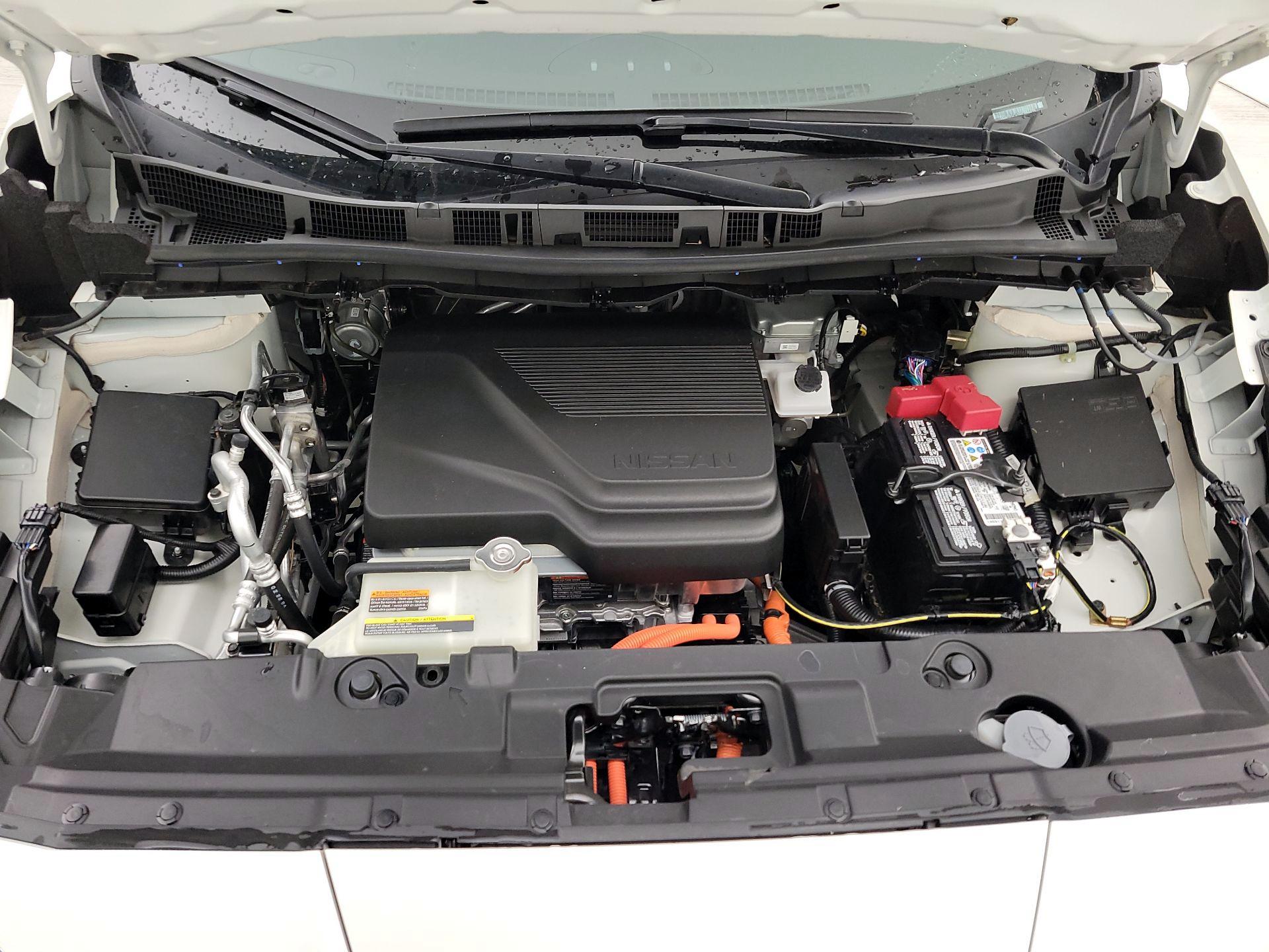 Thumbnail: 2024 Nissan Leaf - 17