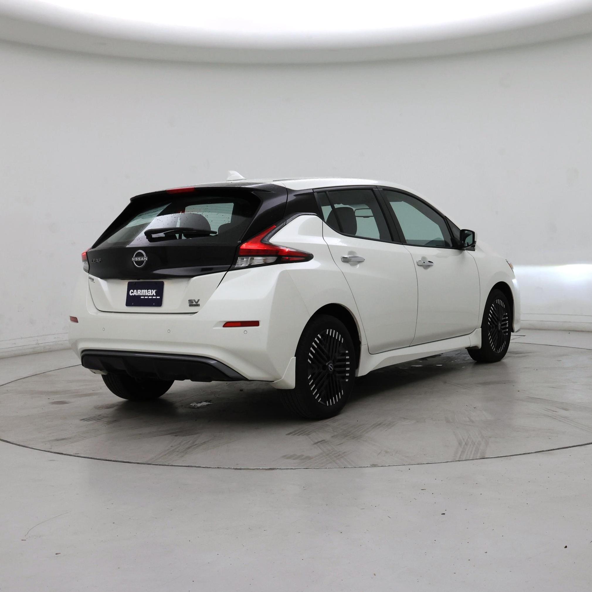 Thumbnail: 2024 Nissan Leaf - 8