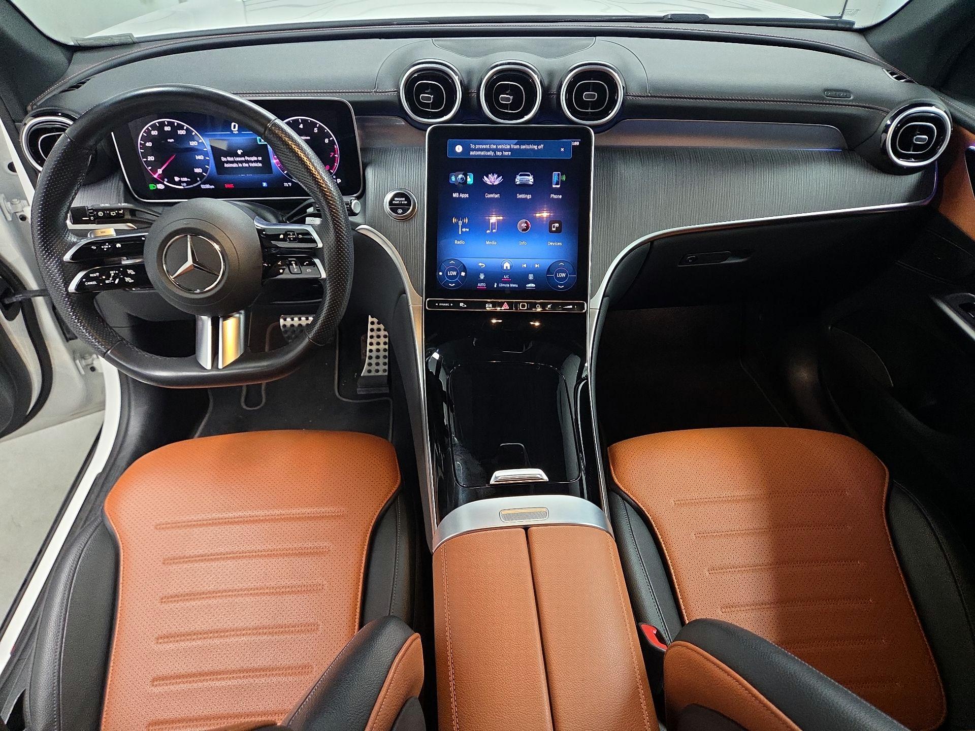 Thumbnail: 2024 Mercedes-Benz GLC - 9