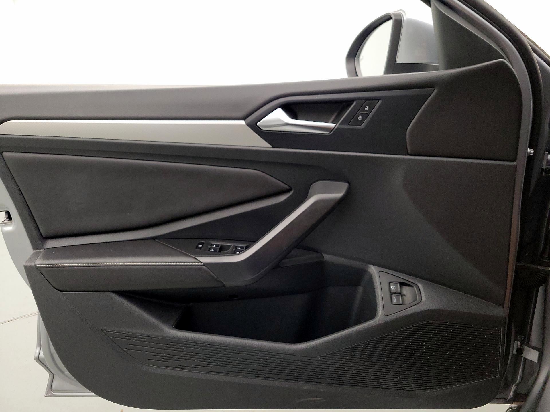 Thumbnail: 2024 Volkswagen Jetta - 12