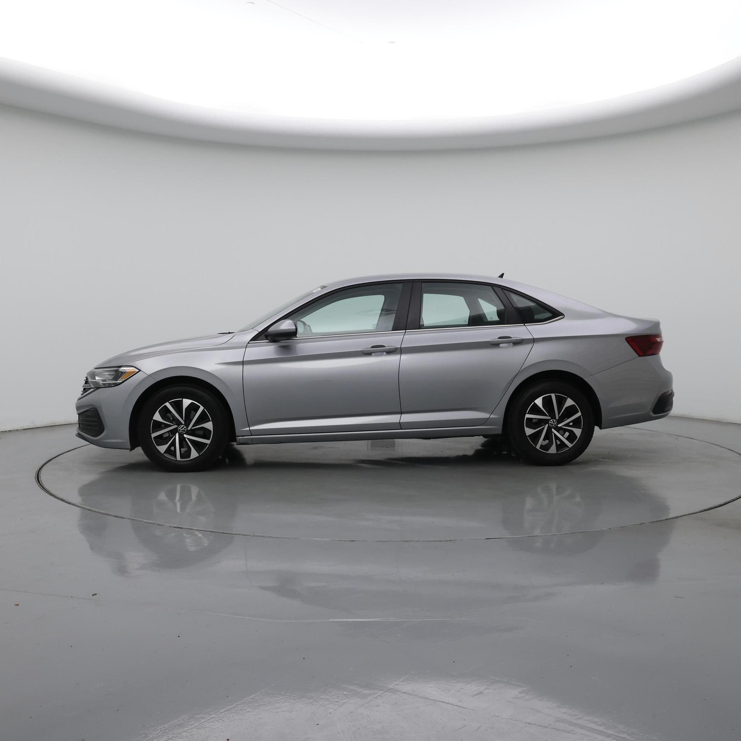 Thumbnail: 2024 Volkswagen Jetta - 3