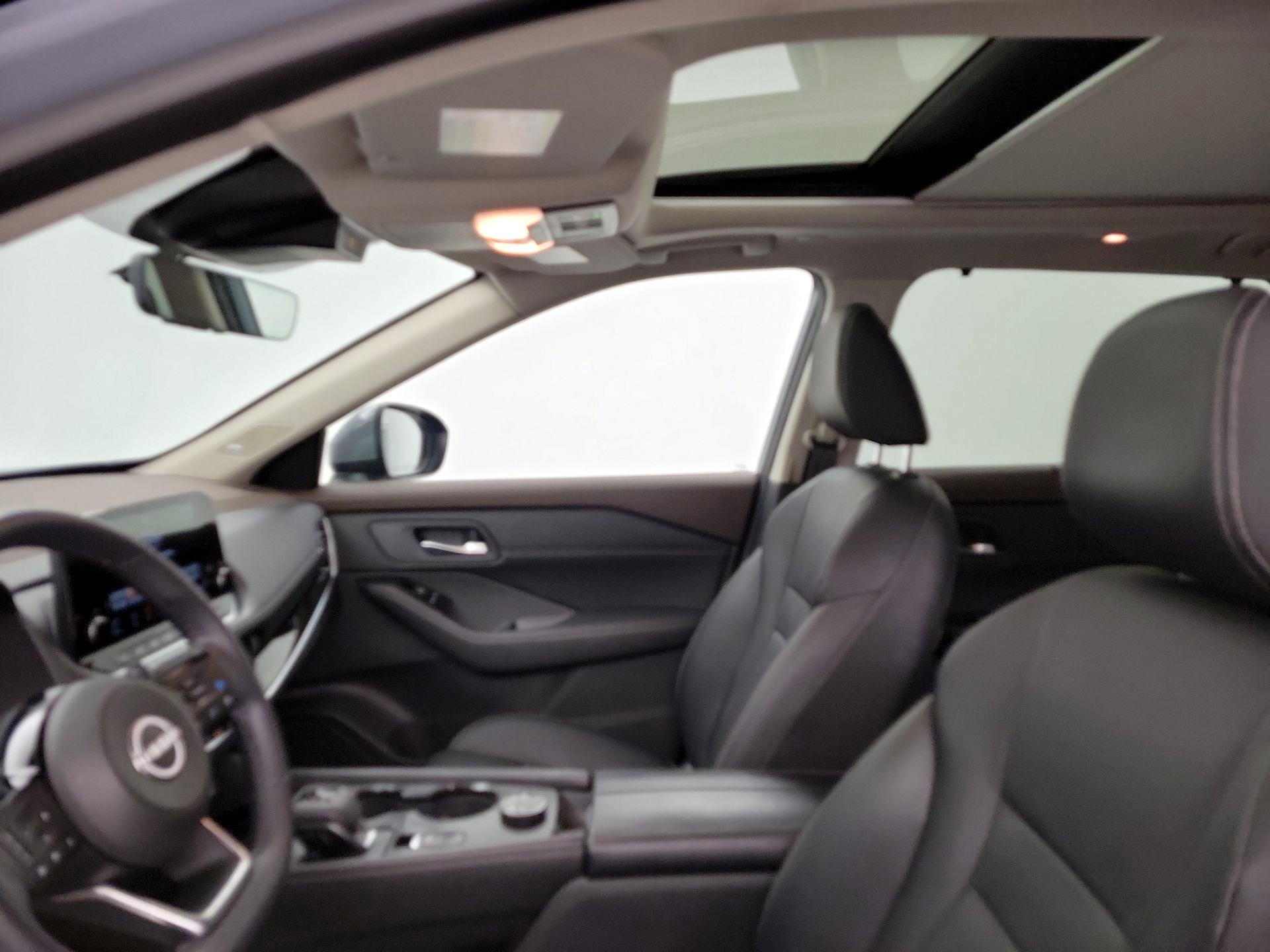 Thumbnail: 2023 Nissan Rogue - 12