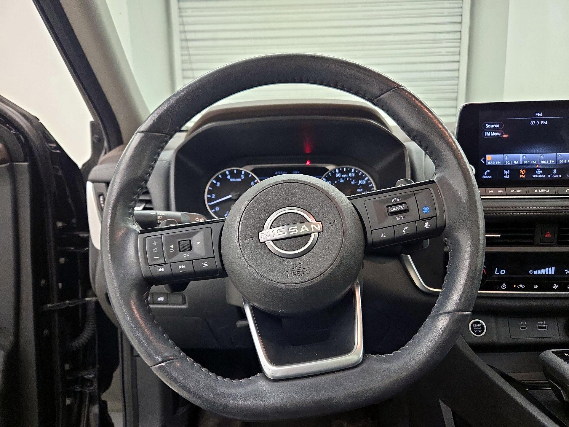 Thumbnail: 2023 Nissan Rogue - 10
