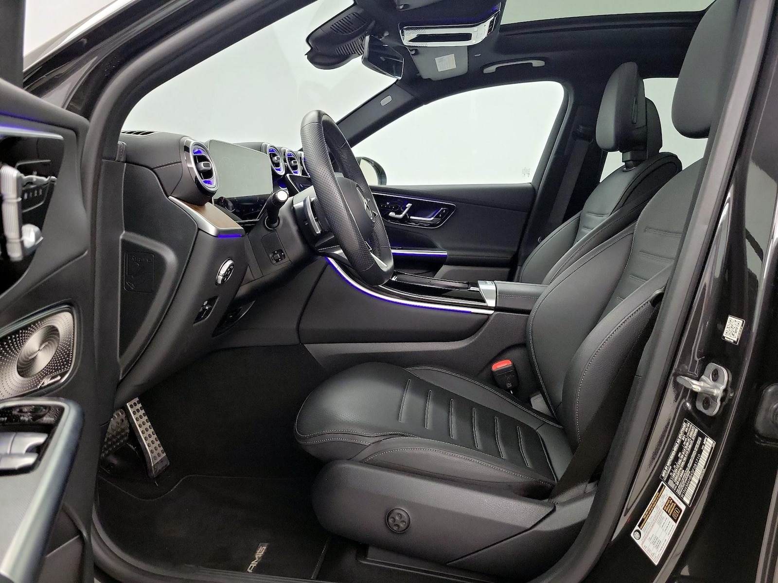 2025 Mercedes-Benz GLC Base - Photo 12