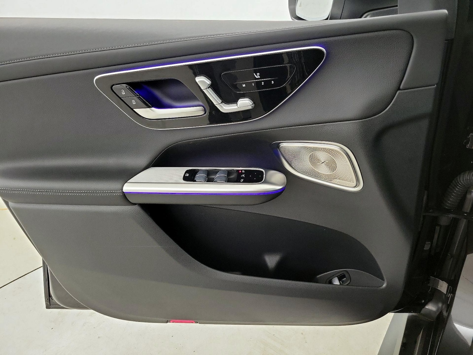 2025 Mercedes-Benz GLC Base - Photo 13