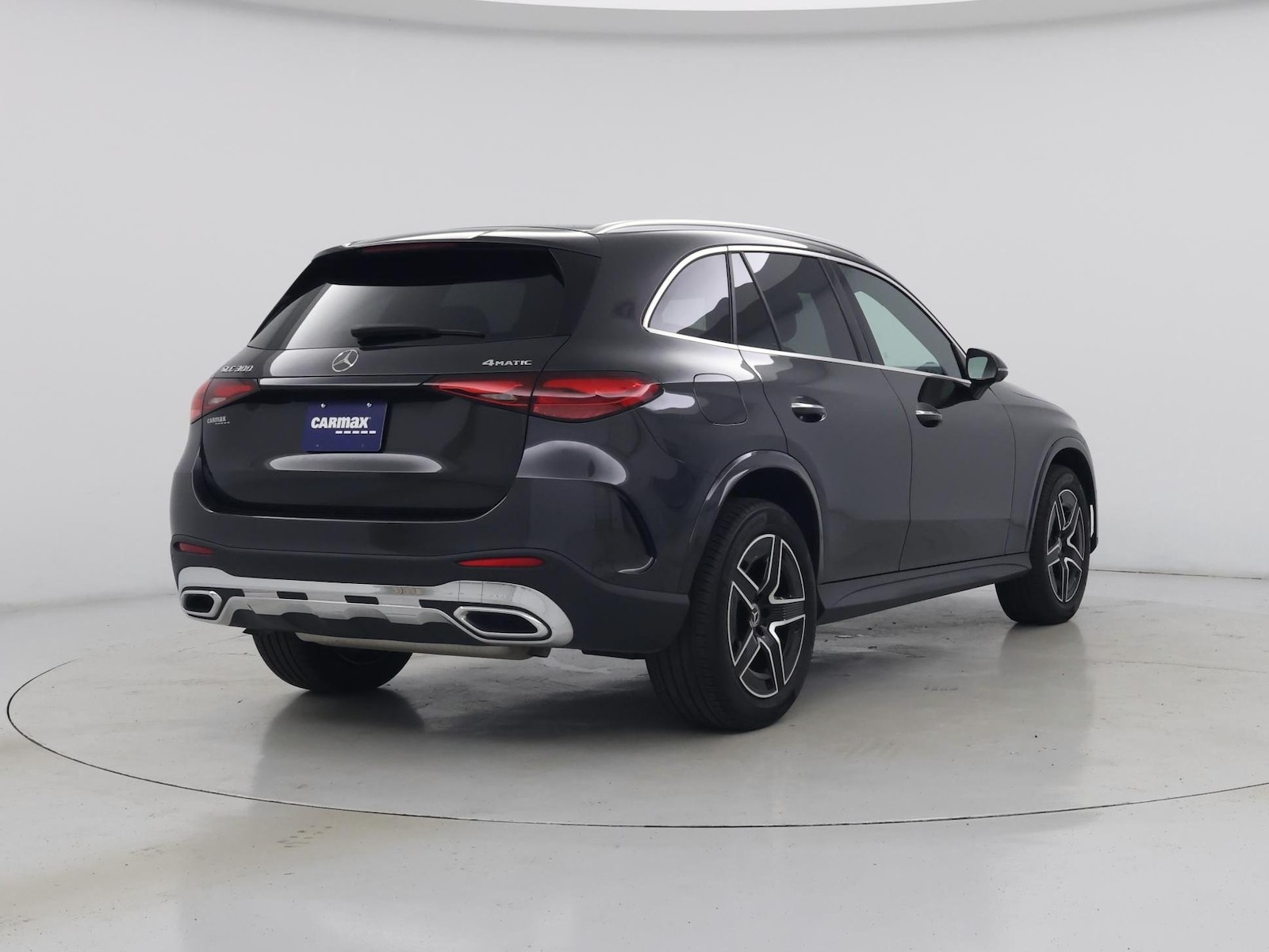 2025 Mercedes-Benz GLC Base - Photo 9