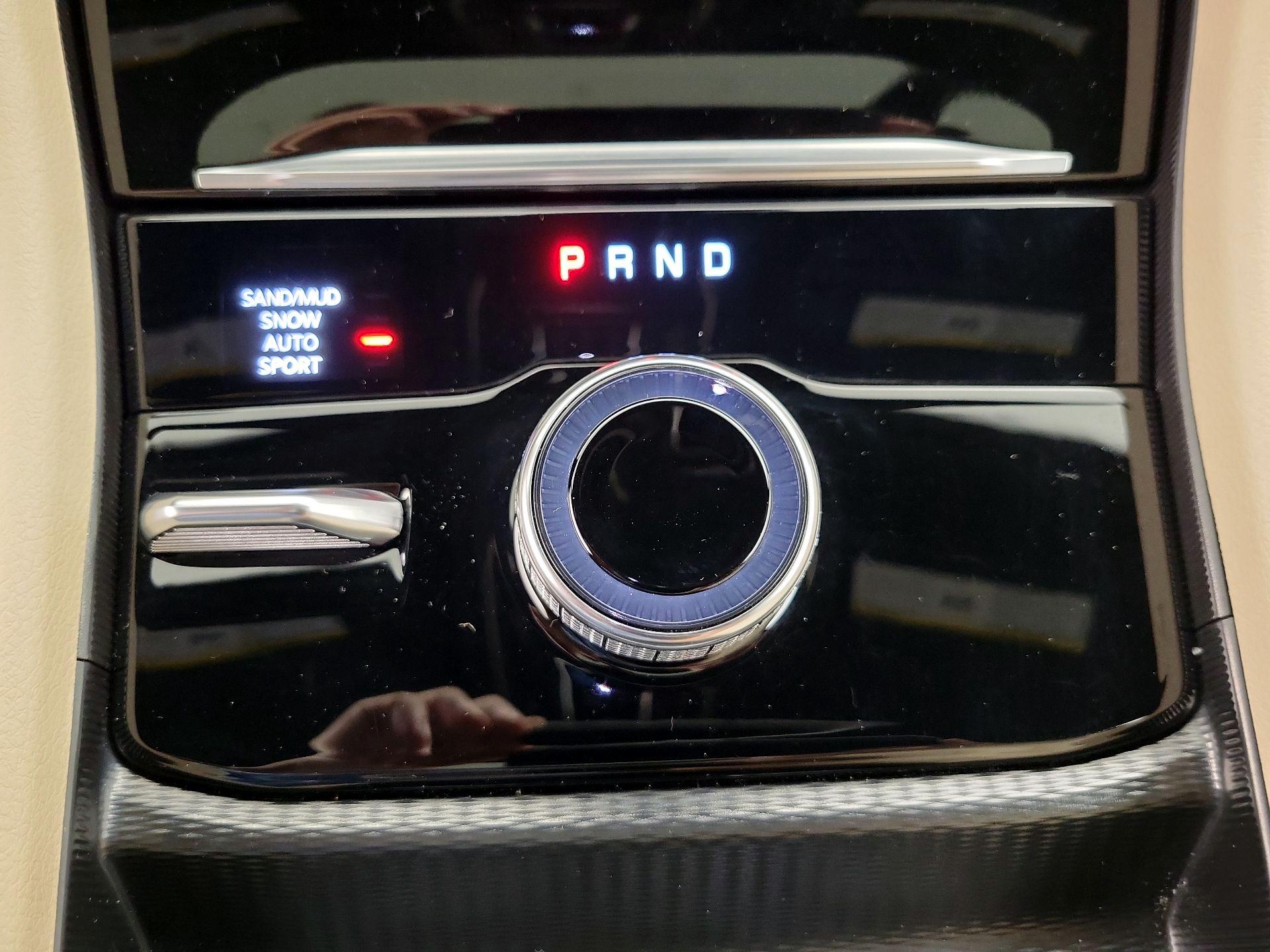 Thumbnail: 2025 Jeep Grand Cherokee - 18