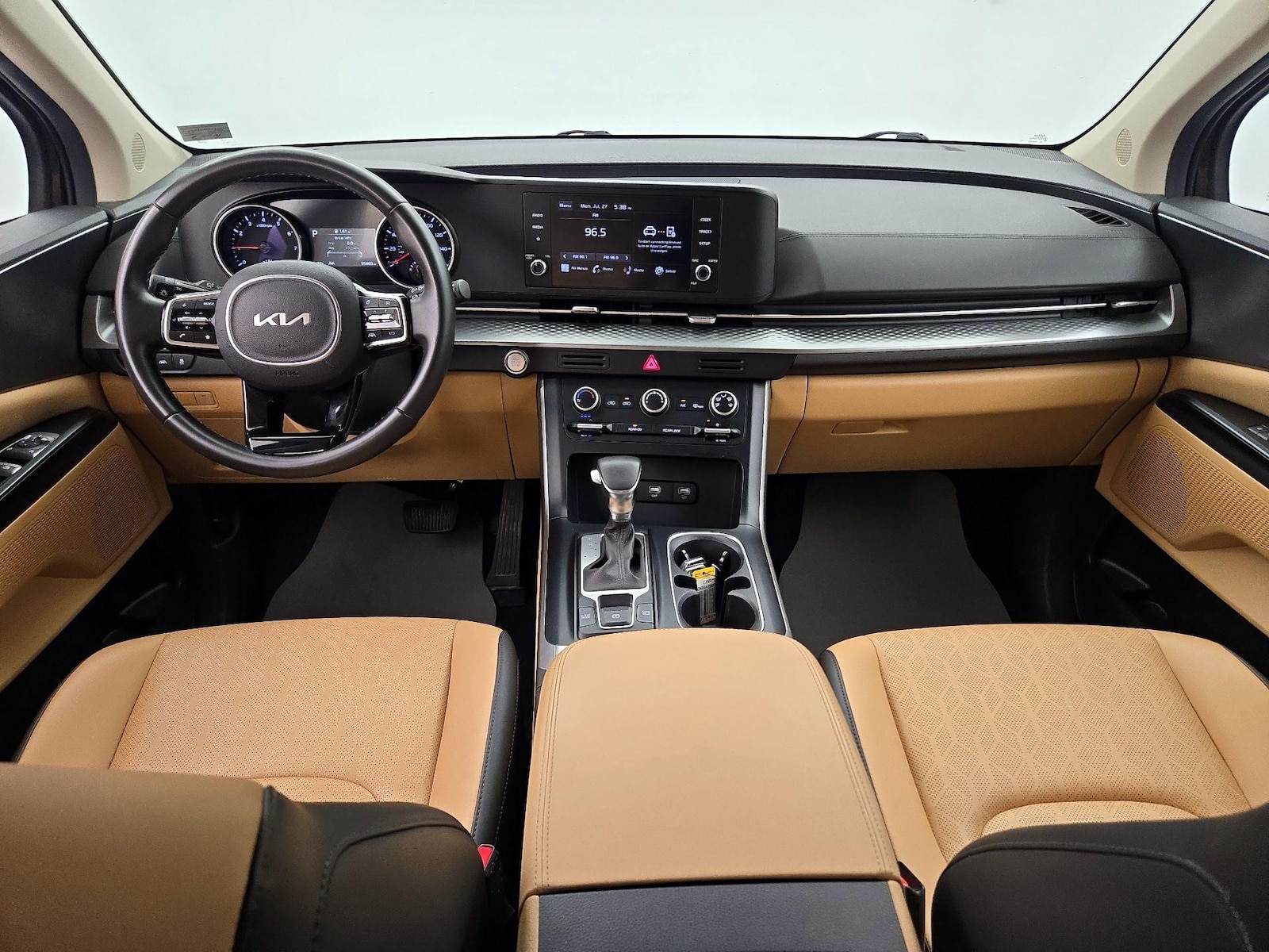 2024 Kia Carnival LX Seat Pkg - Photo 10