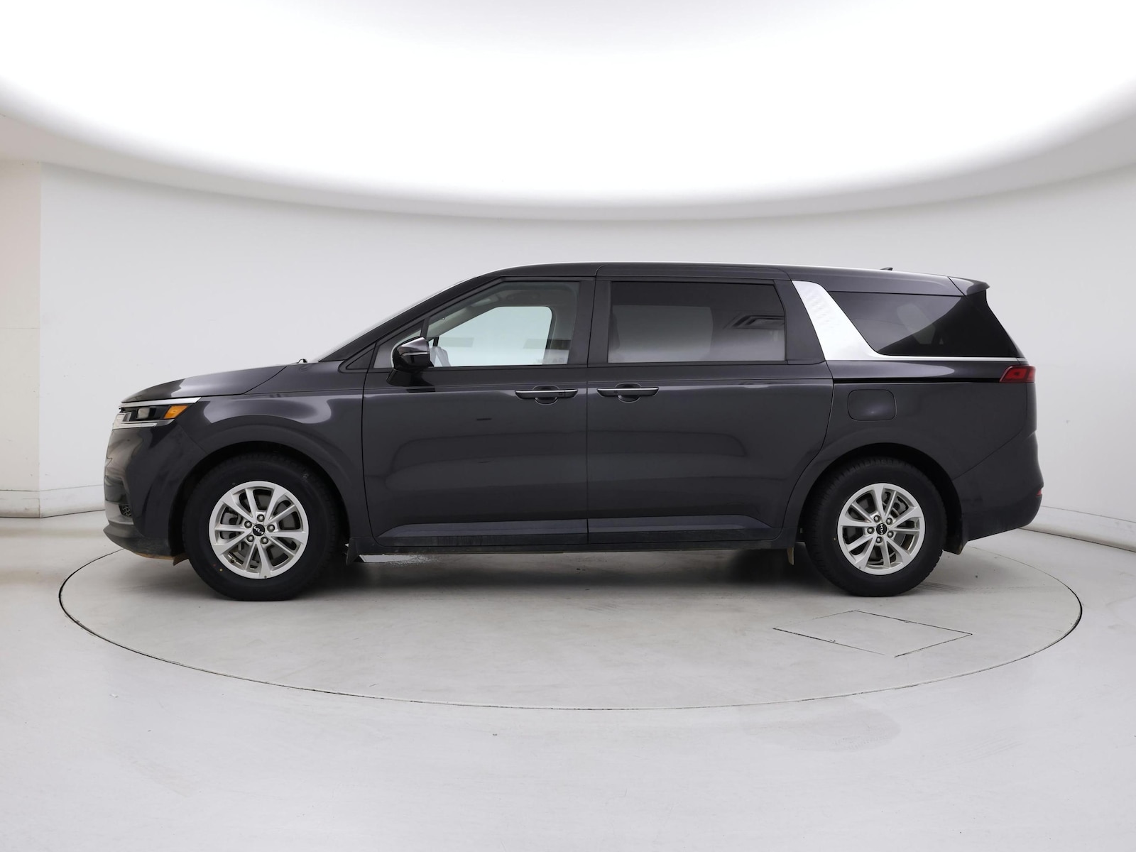 2024 Kia Carnival LX Seat Pkg - Photo 4