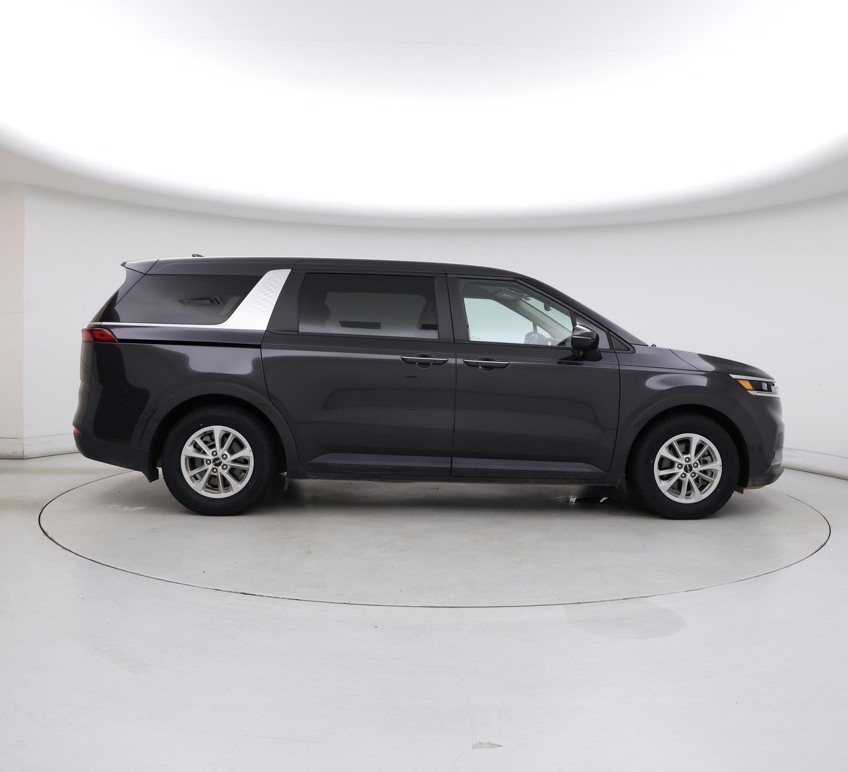 Thumbnail: 2024 Kia Carnival - 7