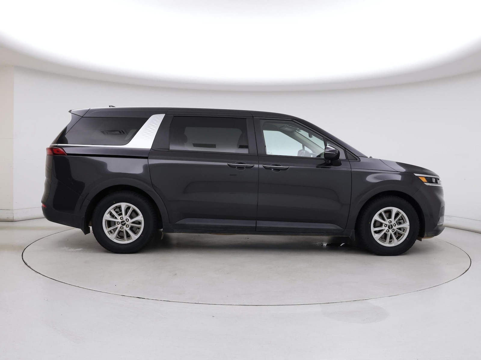 2024 Kia Carnival LX Seat Pkg - Photo 8