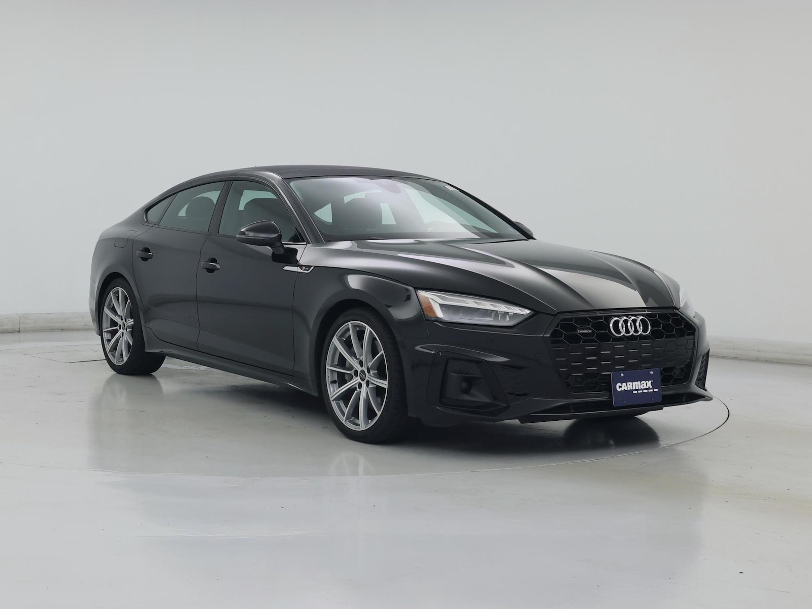 2025 Audi A5 Sportback Premium - Photo 2