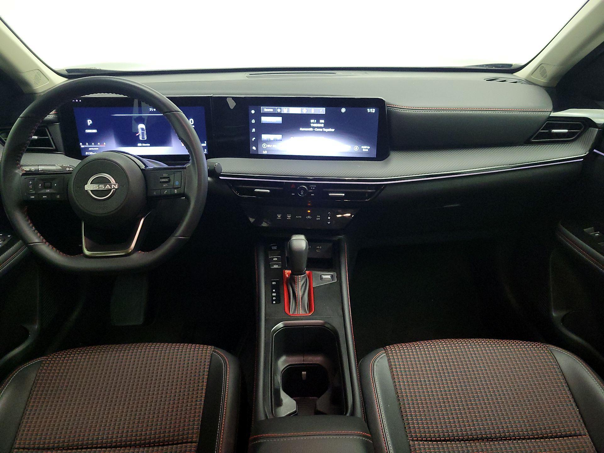 Thumbnail: 2025 Nissan Kicks - 9