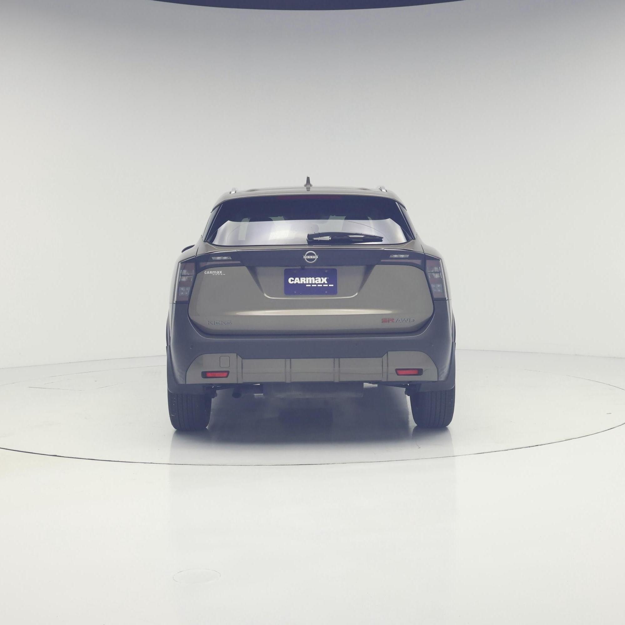 Thumbnail: 2025 Nissan Kicks - 6