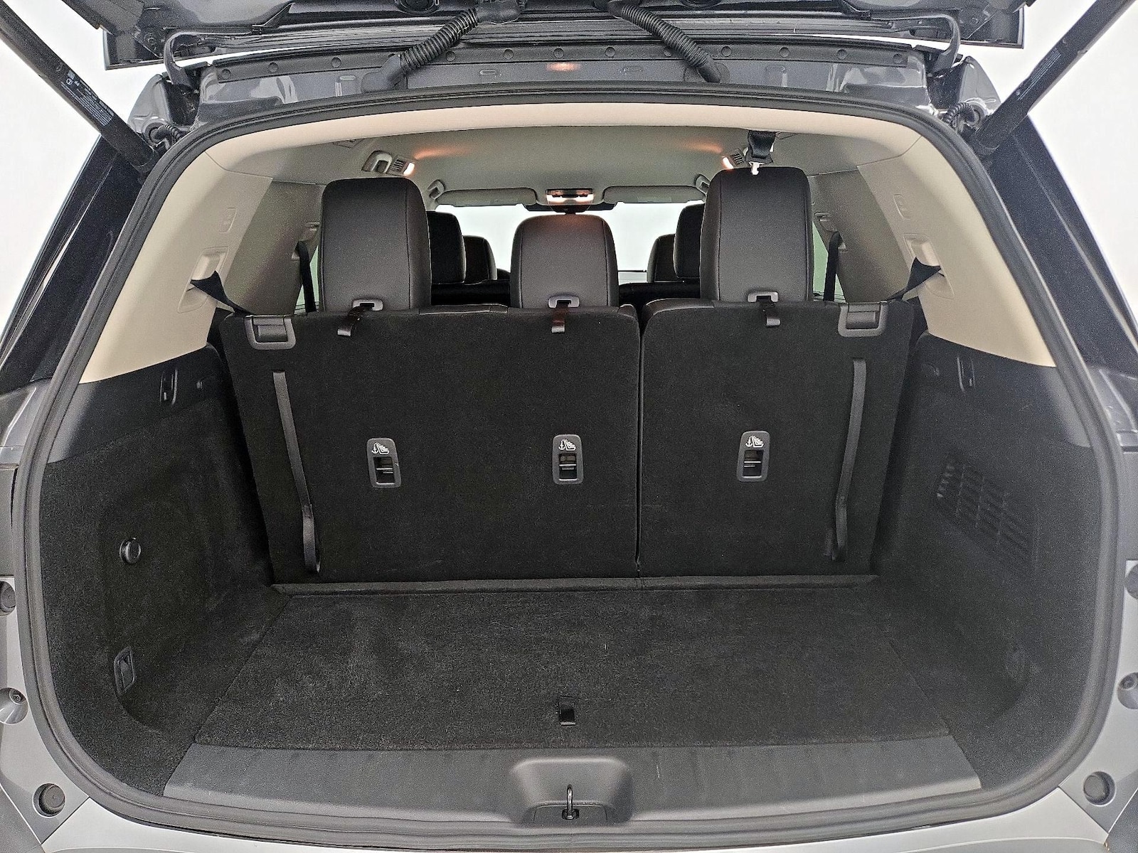 2025 Nissan Pathfinder SL - Photo 23
