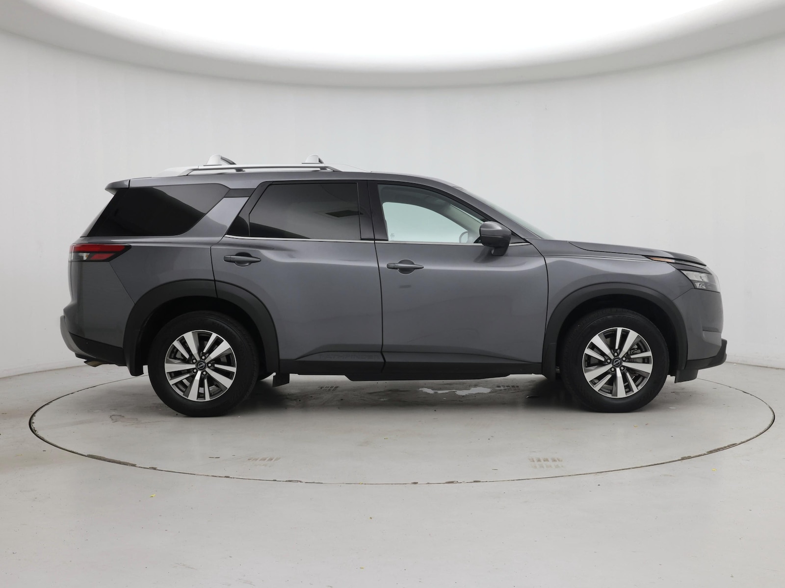 2025 Nissan Pathfinder SL - Photo 8