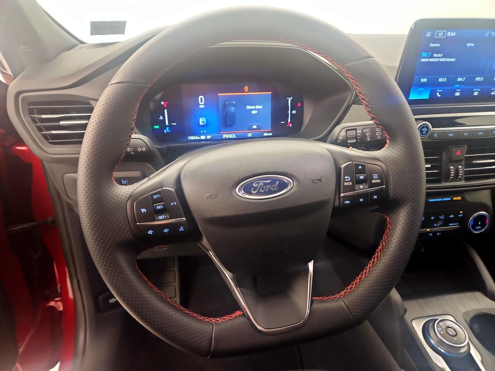 2026 Ford Escape ST-Line - Photo 11