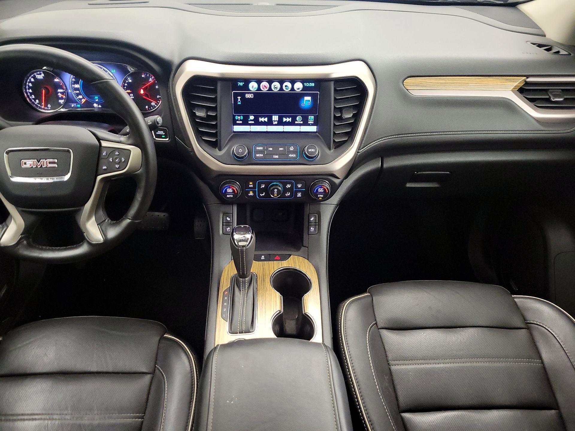 Thumbnail: 2017 GMC Acadia - 9