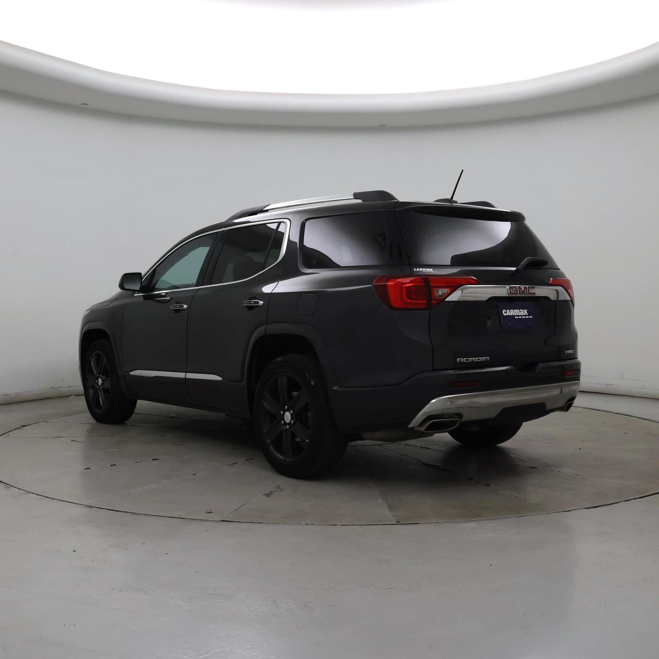 Thumbnail: 2017 GMC Acadia - 2