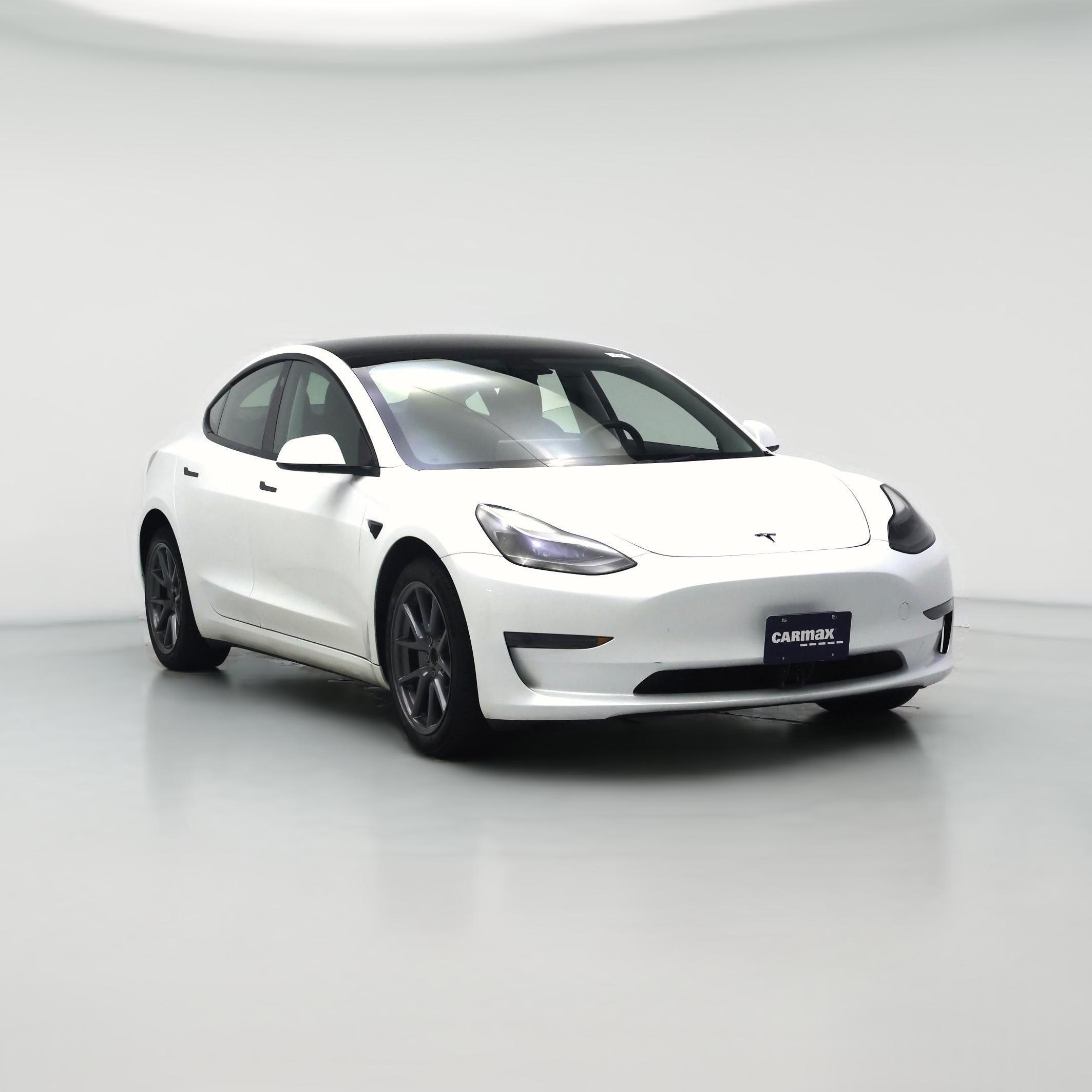 Thumbnail: 2023 Tesla Model 3 - 1