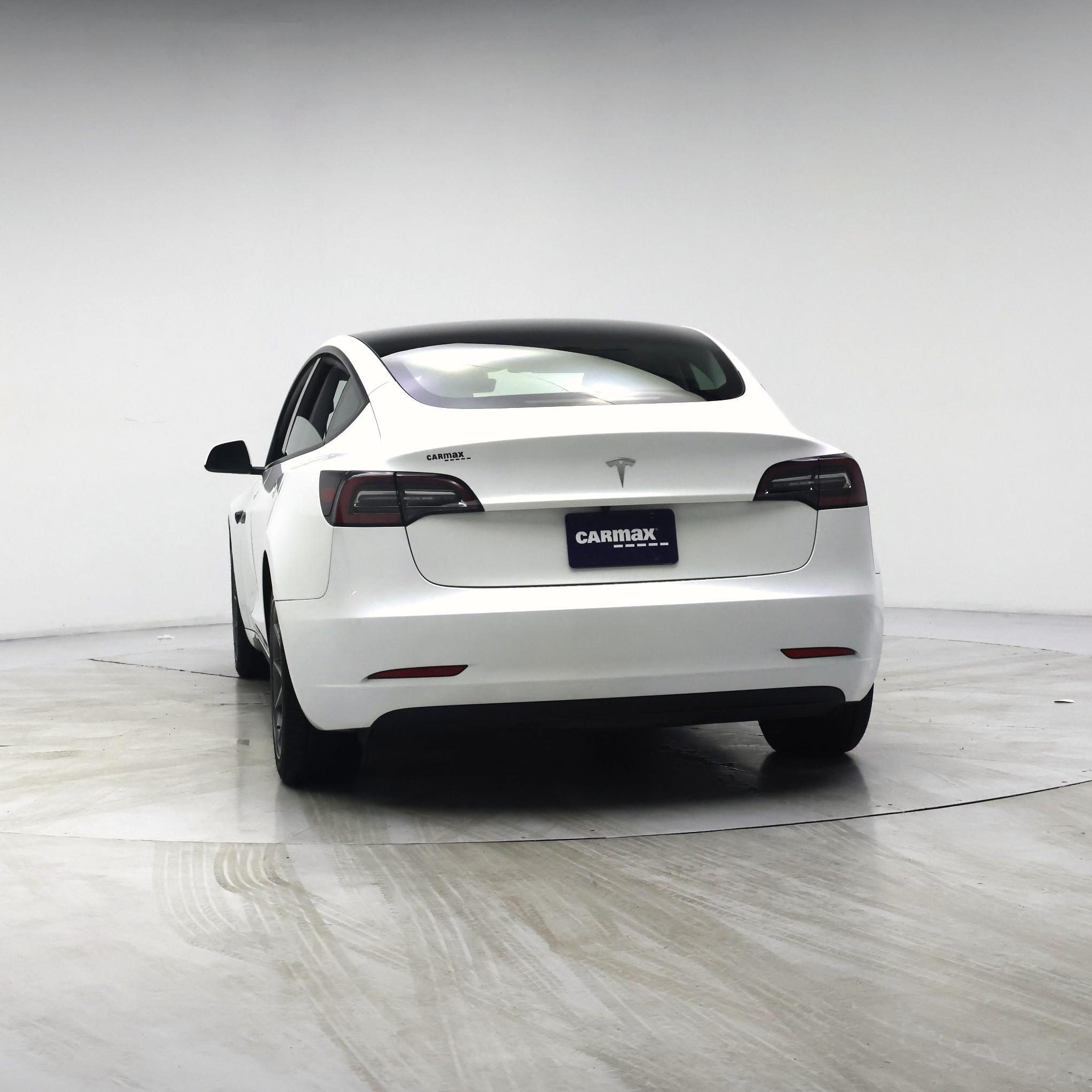 Thumbnail: 2023 Tesla Model 3 - 6