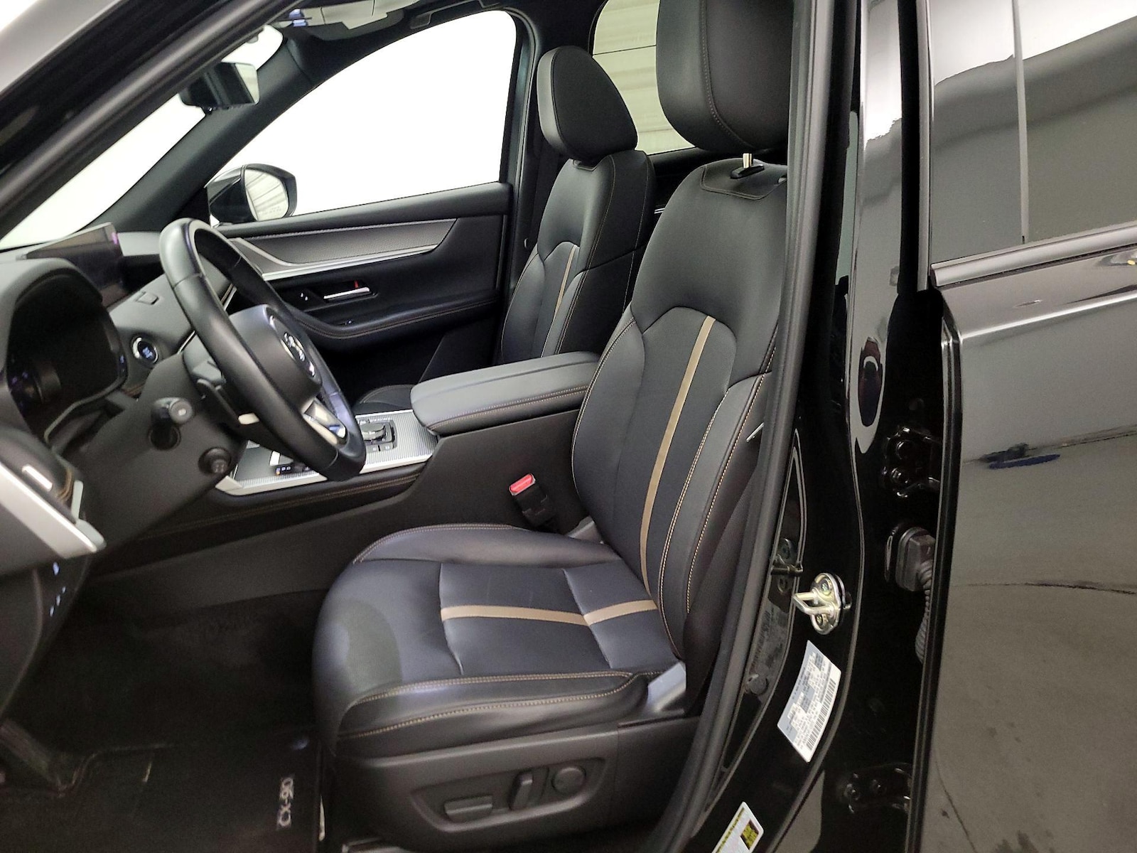 2024 Mazda CX-90 Turbo S Premium Package - Photo 12