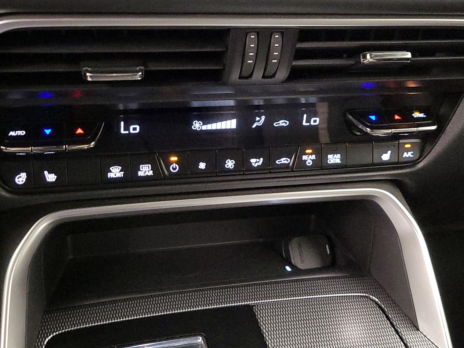 2024 Mazda CX-90 Turbo S Premium Package - Photo 18