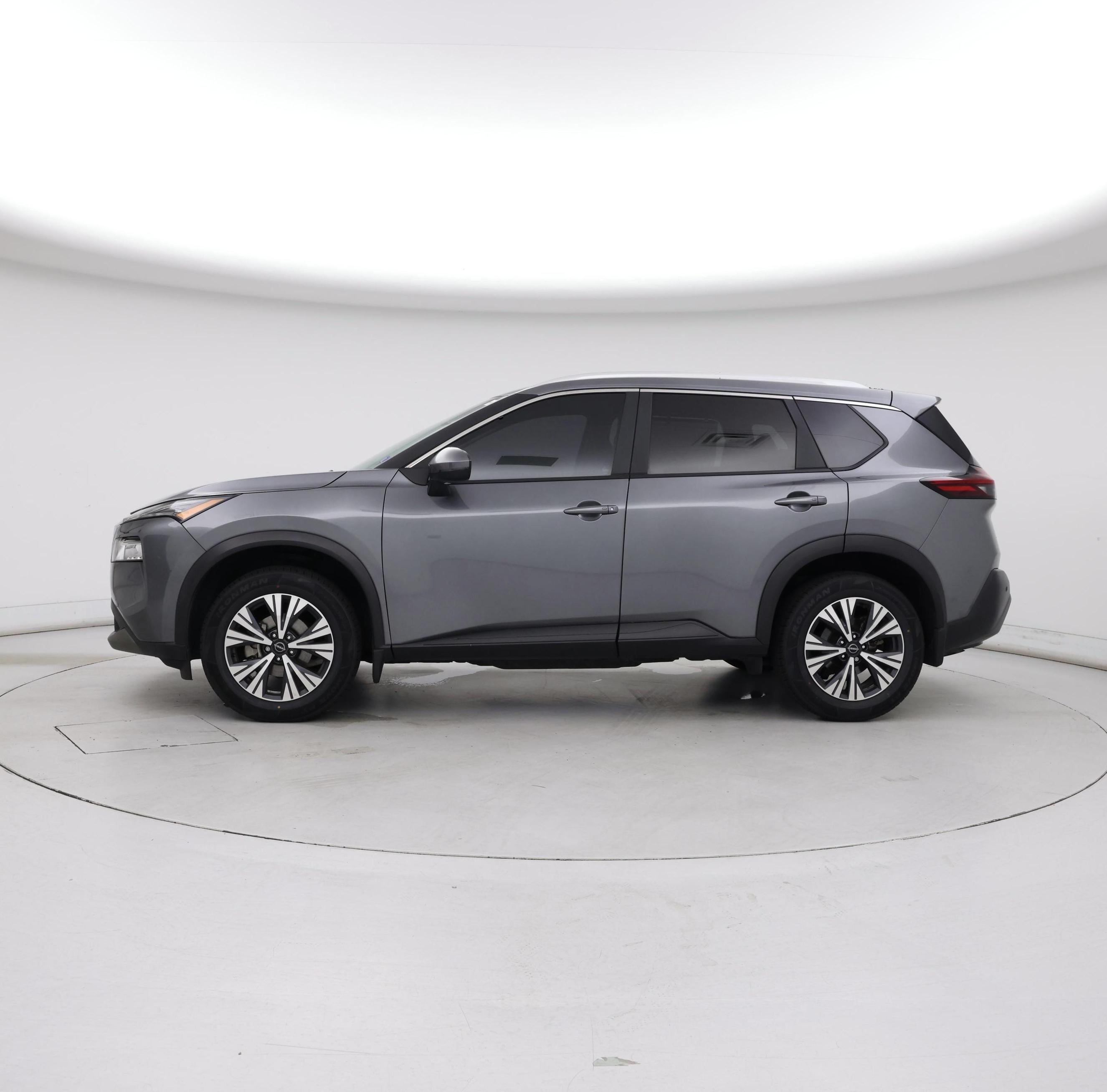 Thumbnail: 2023 Nissan Rogue - 3