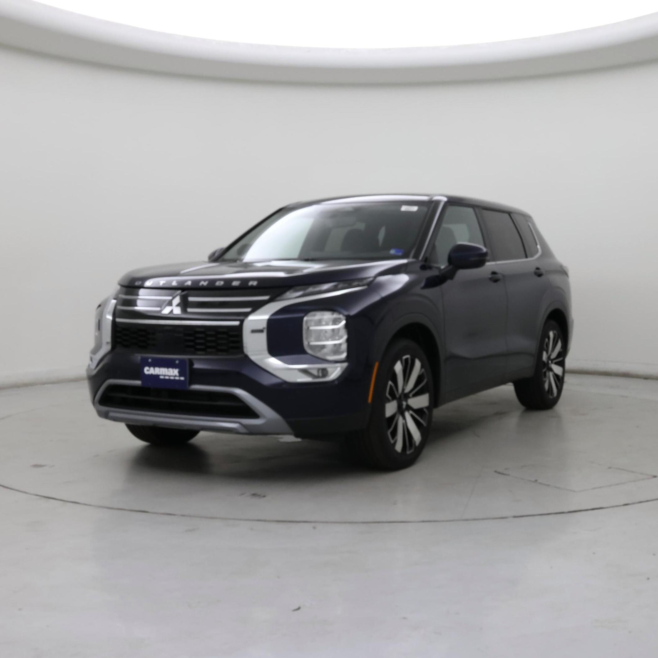 Thumbnail: 2025 Mitsubishi Outlander - 4