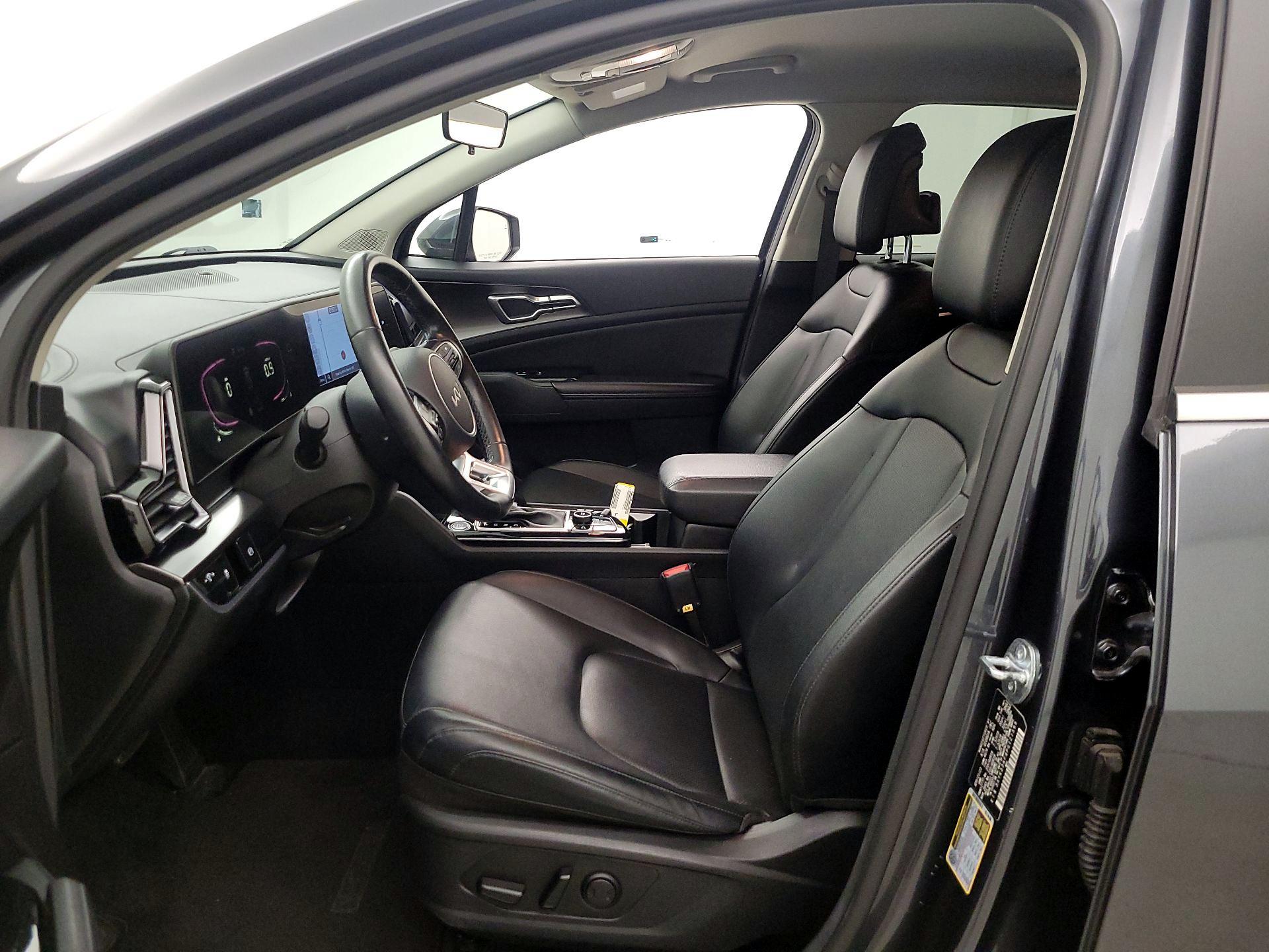 Thumbnail: 2023 Kia Sportage - 11
