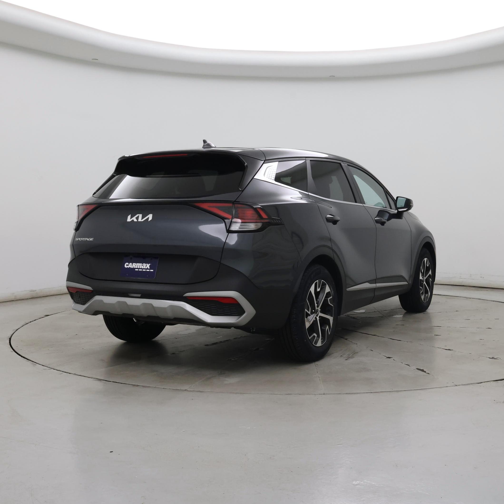 Thumbnail: 2023 Kia Sportage - 8