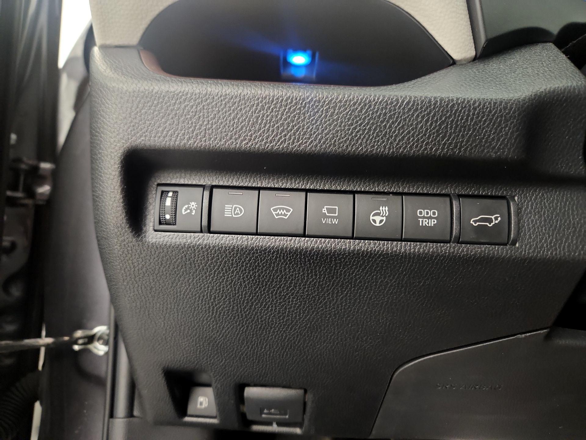 Thumbnail: 2024 Toyota RAV4 - 13