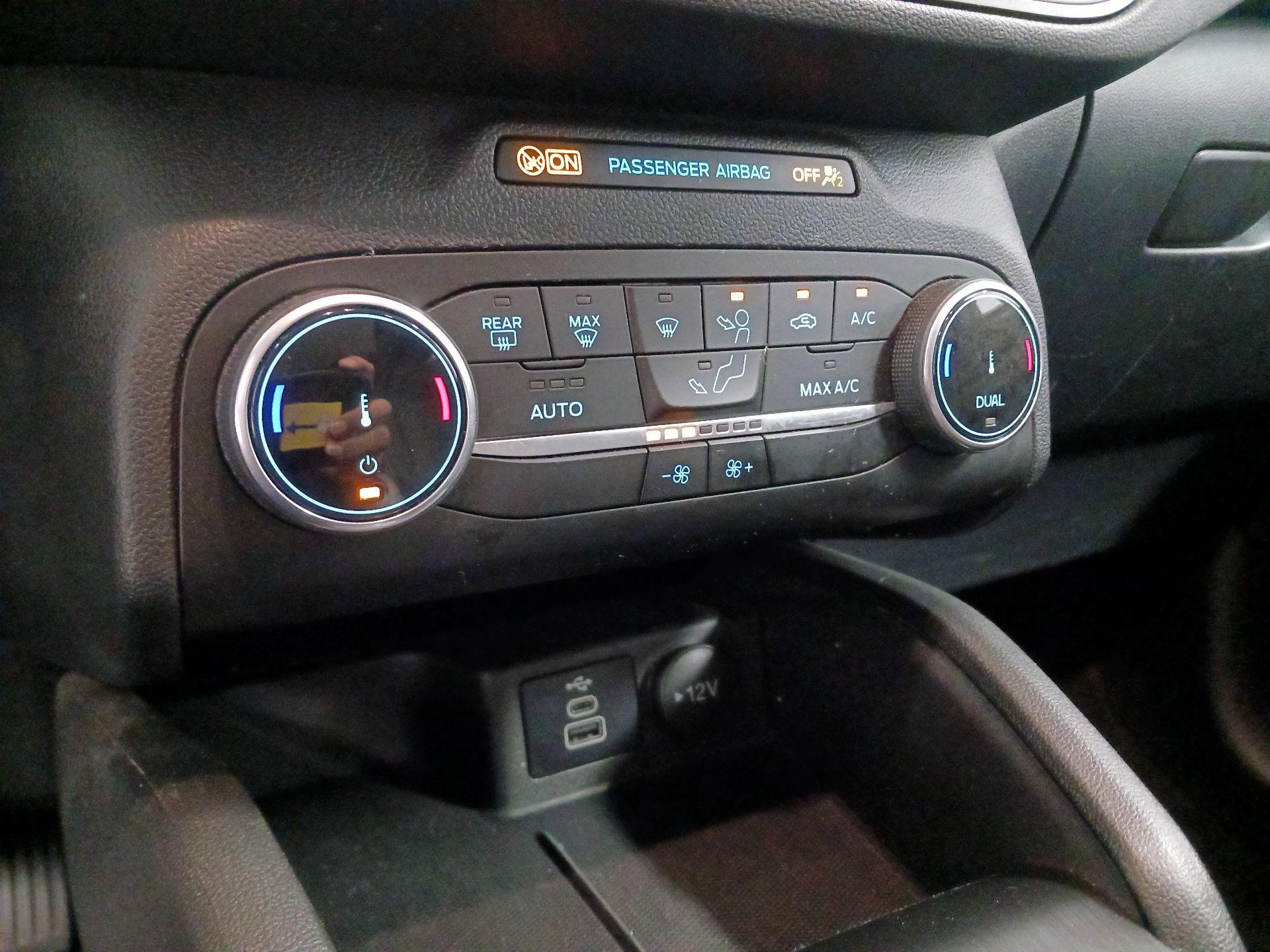 Thumbnail: 2024 Ford Escape - 14