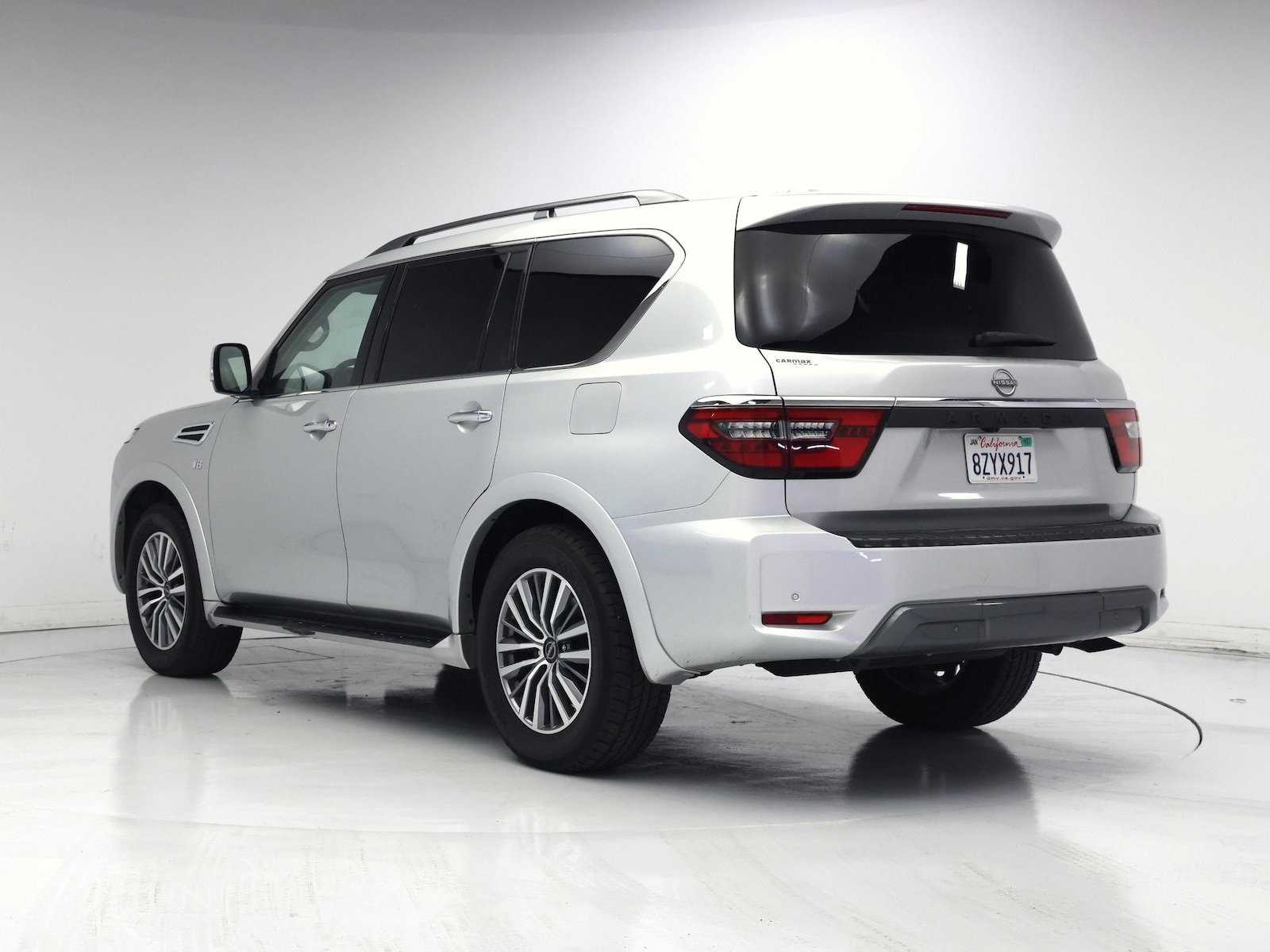 2021 Nissan Armada SV - Photo 3