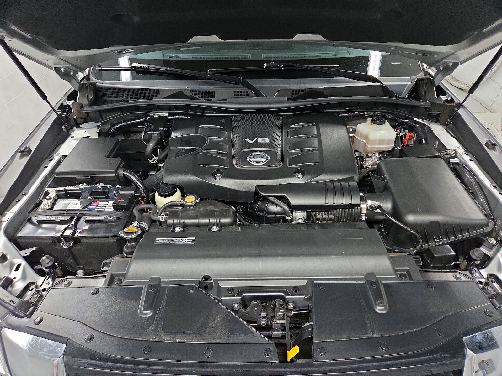 2021 Nissan Armada SV - Photo 25