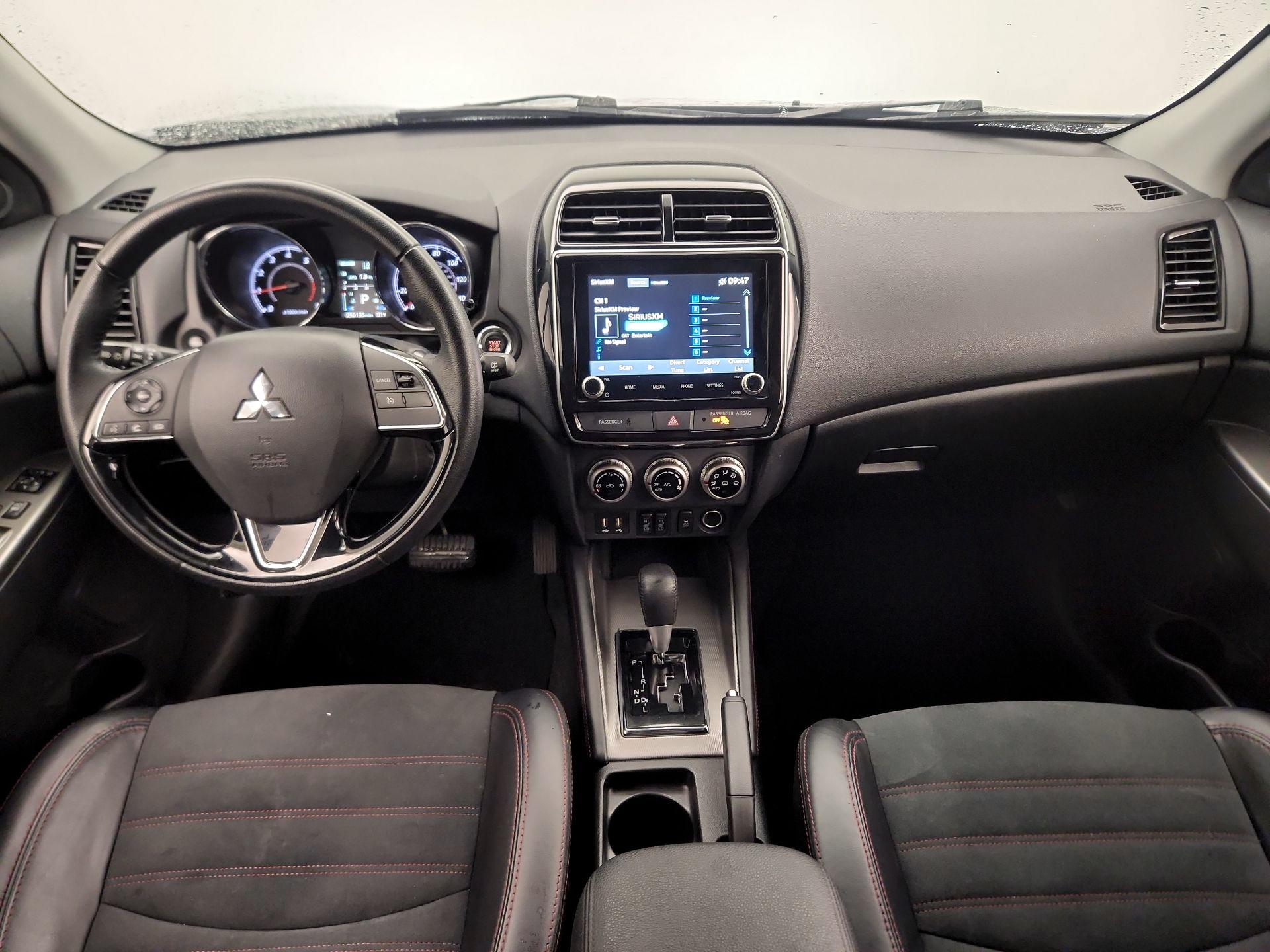 Thumbnail: 2024 Mitsubishi Outlander Sport - 9