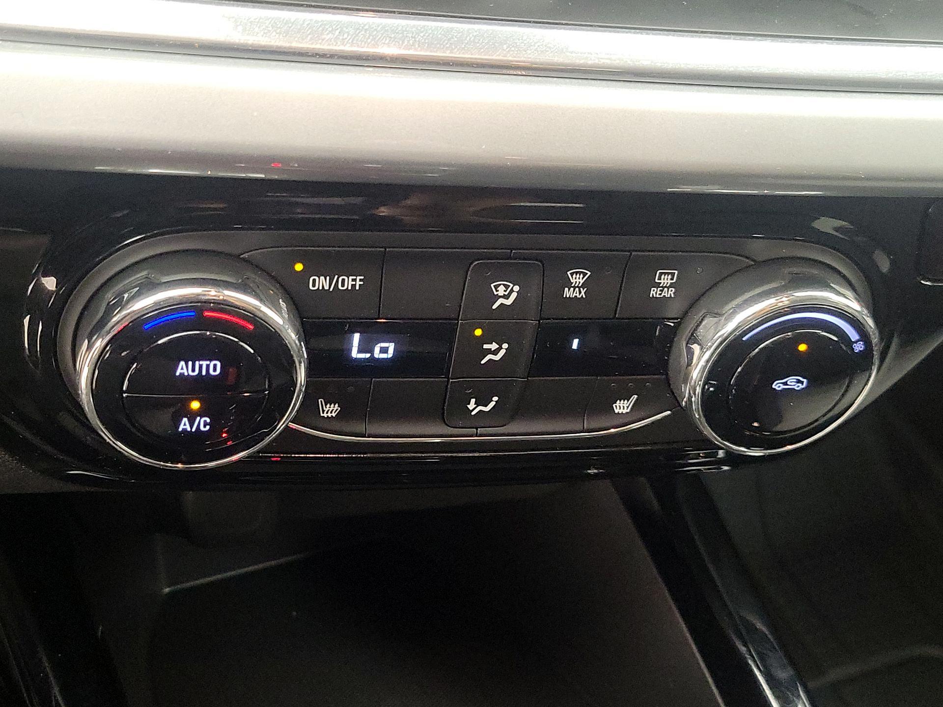 Thumbnail: 2025 Chevrolet Trax - 16