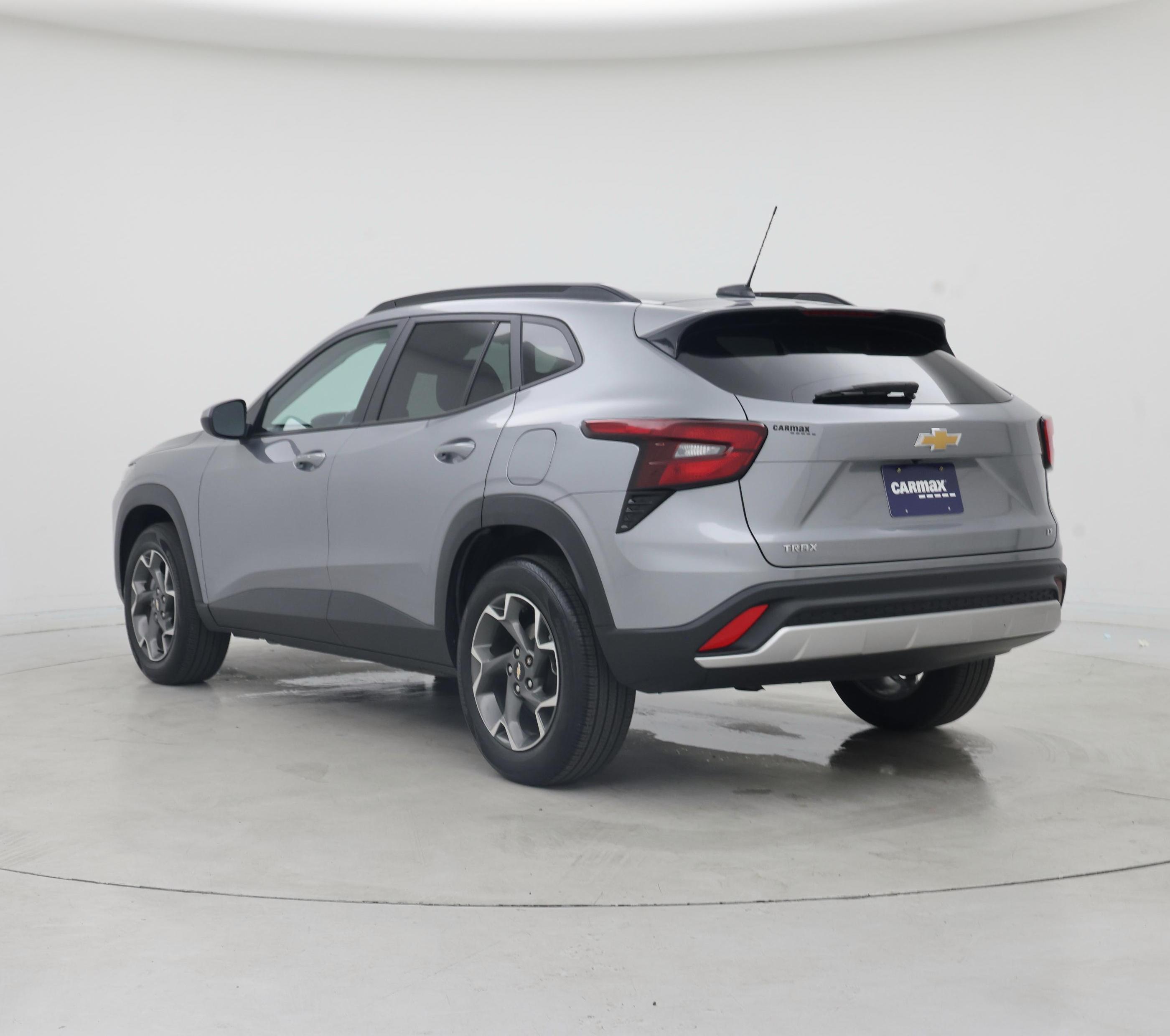 Thumbnail: 2025 Chevrolet Trax - 2