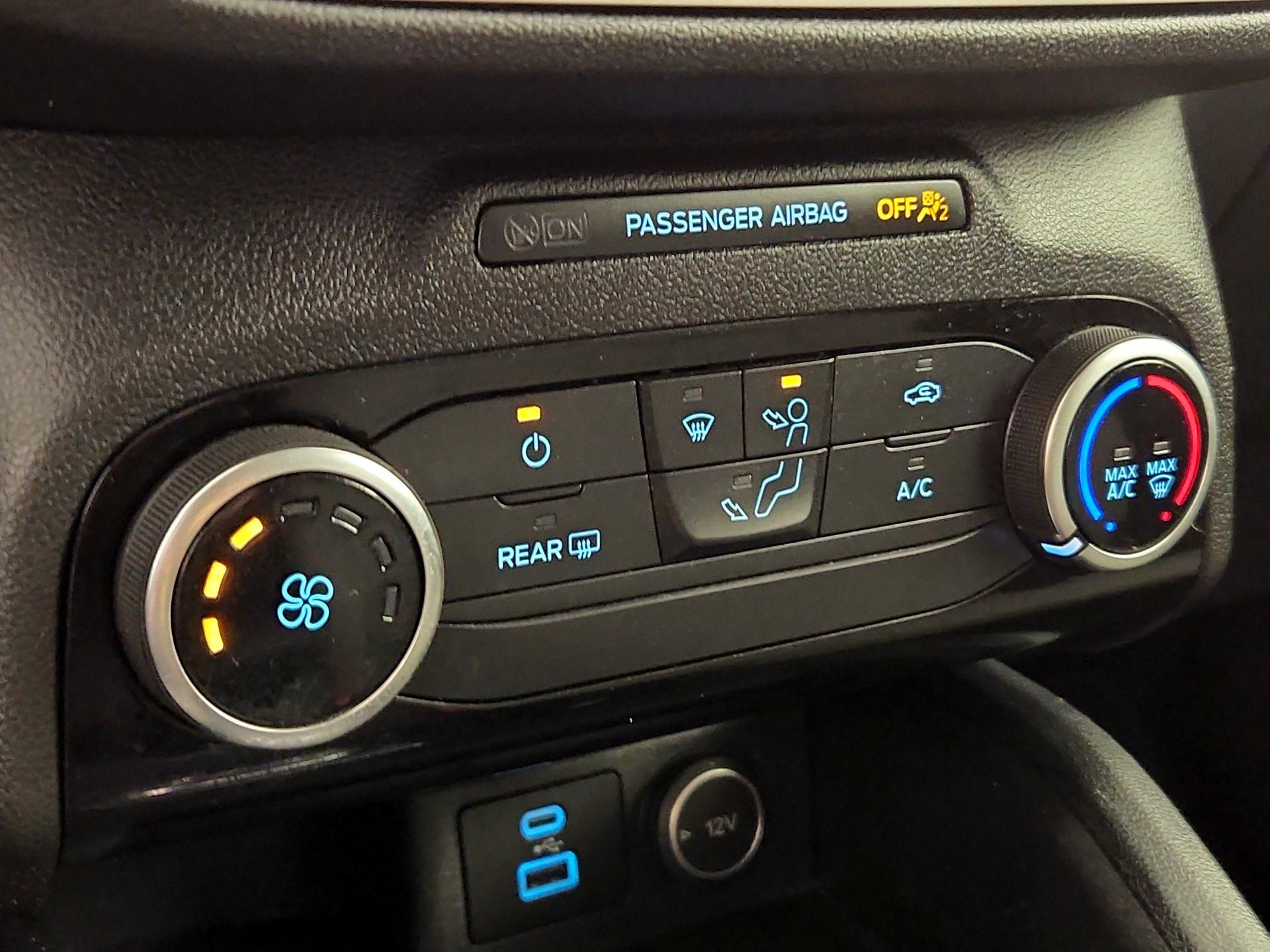 Thumbnail: 2021 Ford Escape - 16