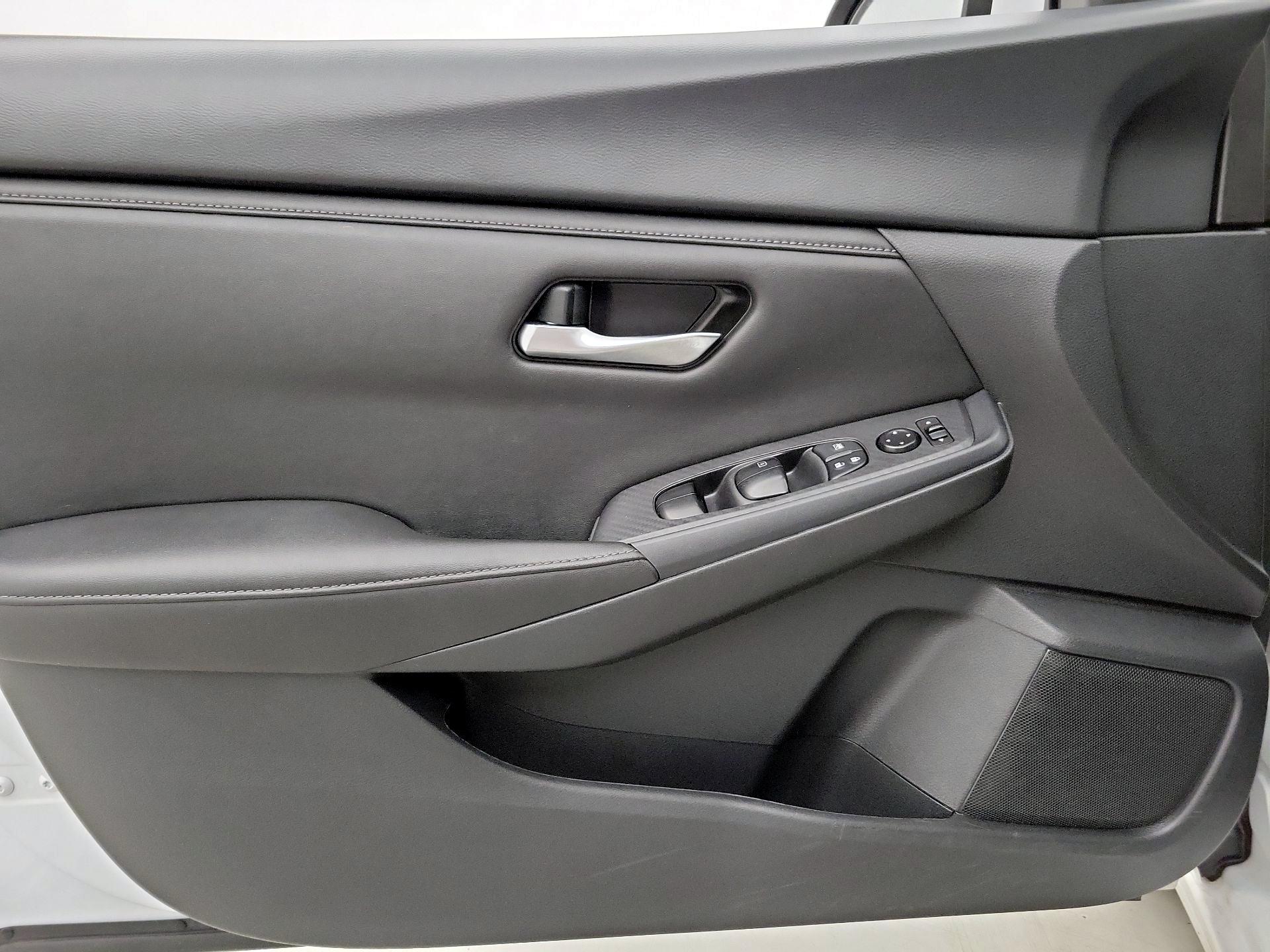 Thumbnail: 2024 Nissan Sentra - 12