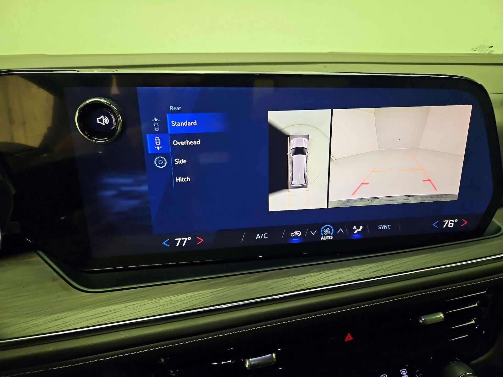 2025 Chevrolet Tahoe LS - Photo 15