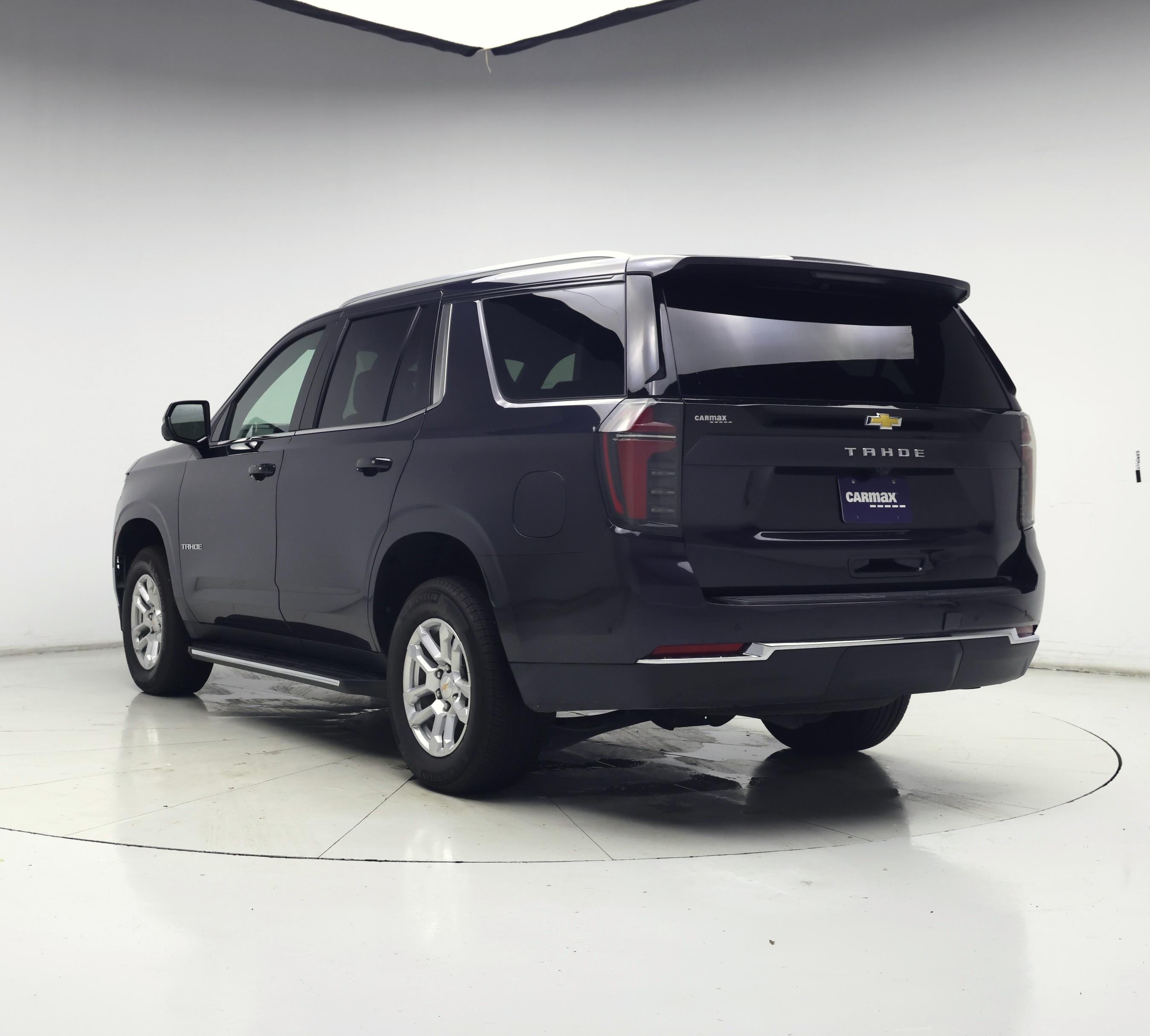 Thumbnail: 2025 Chevrolet Tahoe - 2
