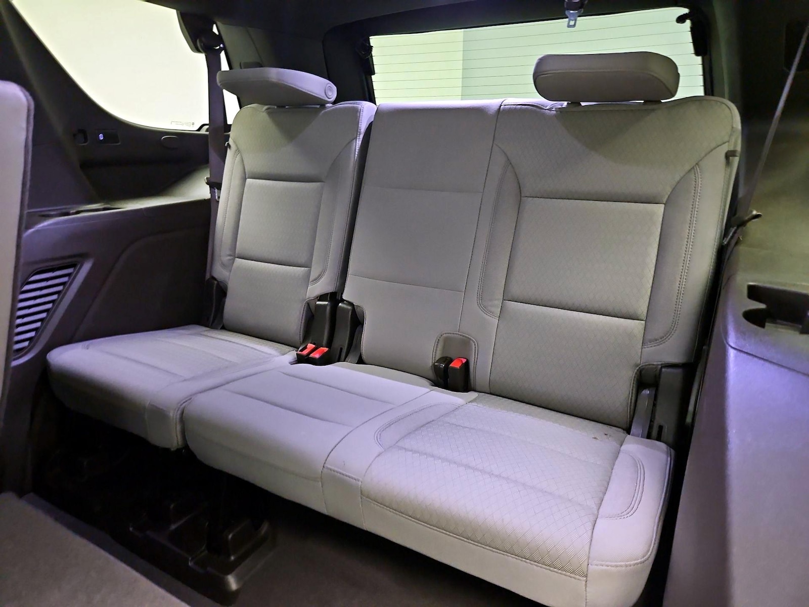 2025 Chevrolet Tahoe LS - Photo 21