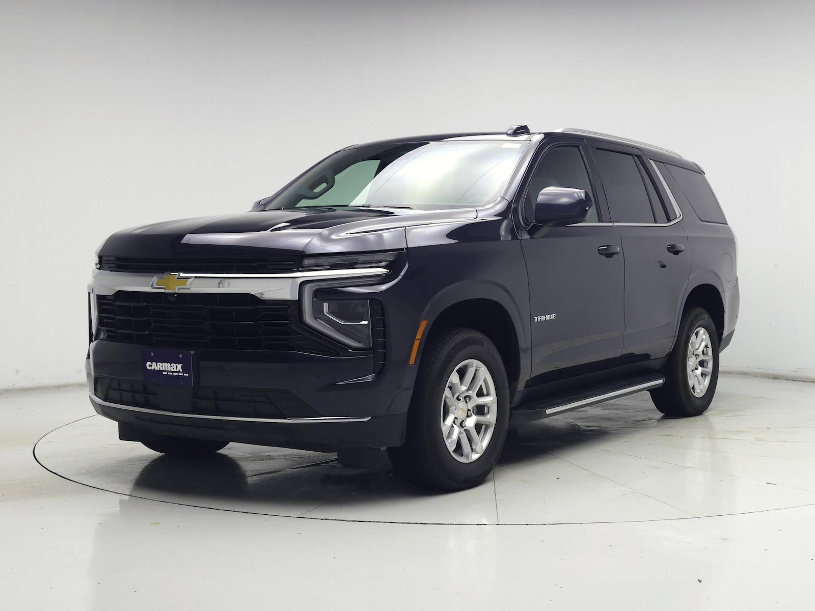 2025 Chevrolet Tahoe LS - Photo 5