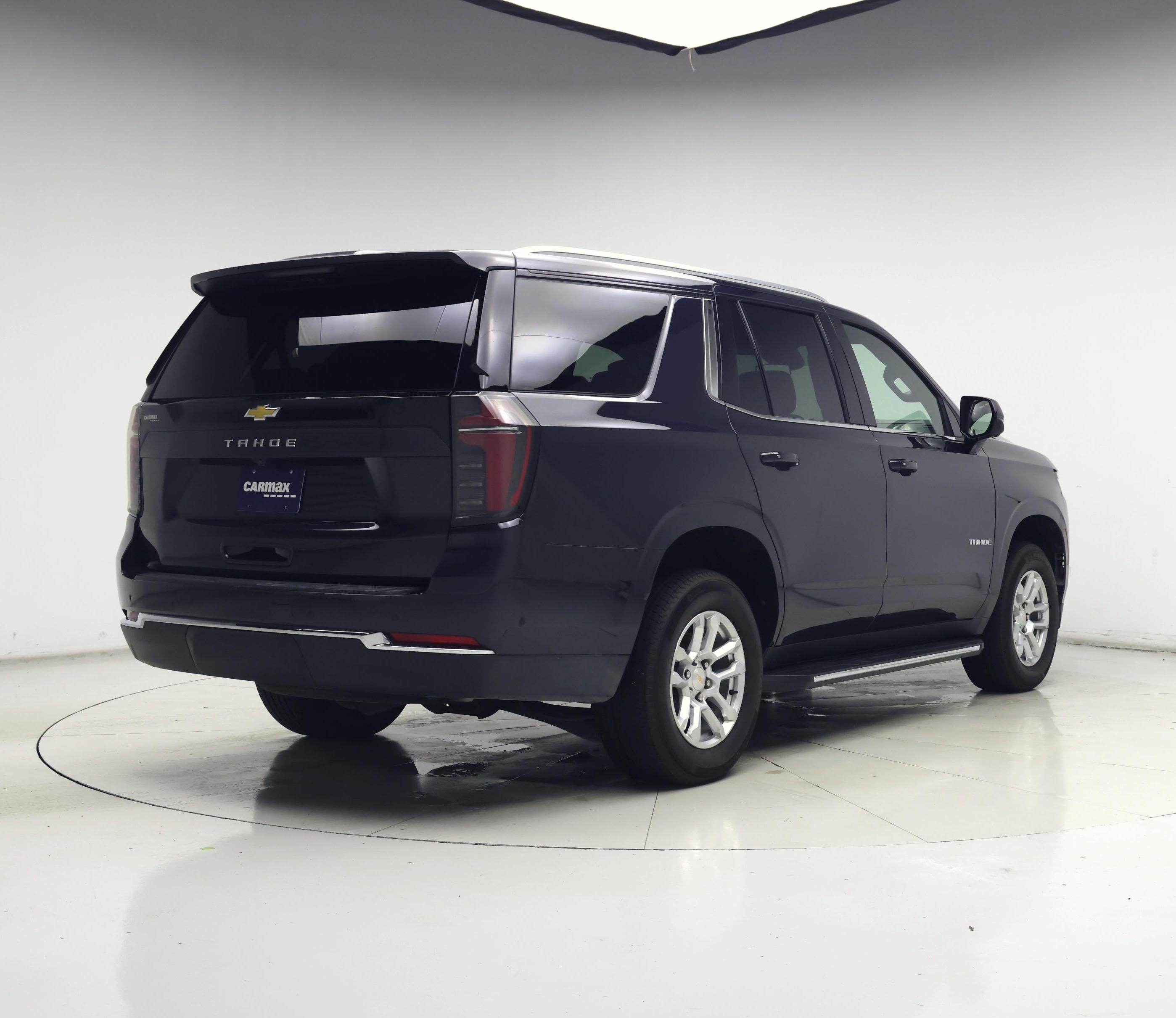 Thumbnail: 2025 Chevrolet Tahoe - 8
