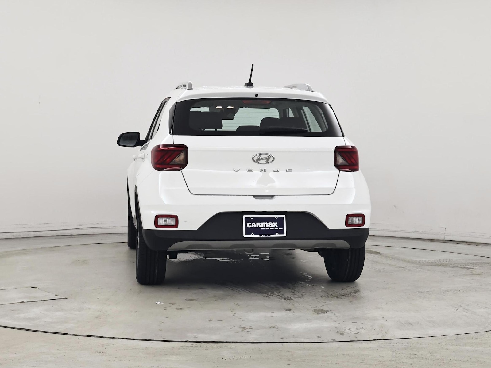 2025 Hyundai Venue SEL - Photo 7