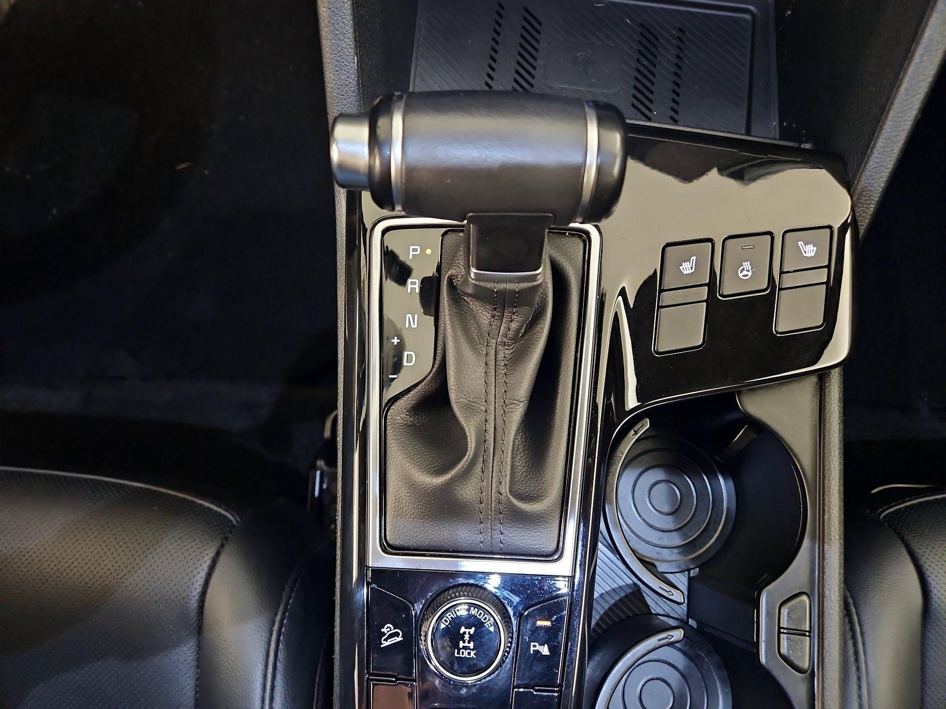 Thumbnail: 2023 Kia Sportage - 16