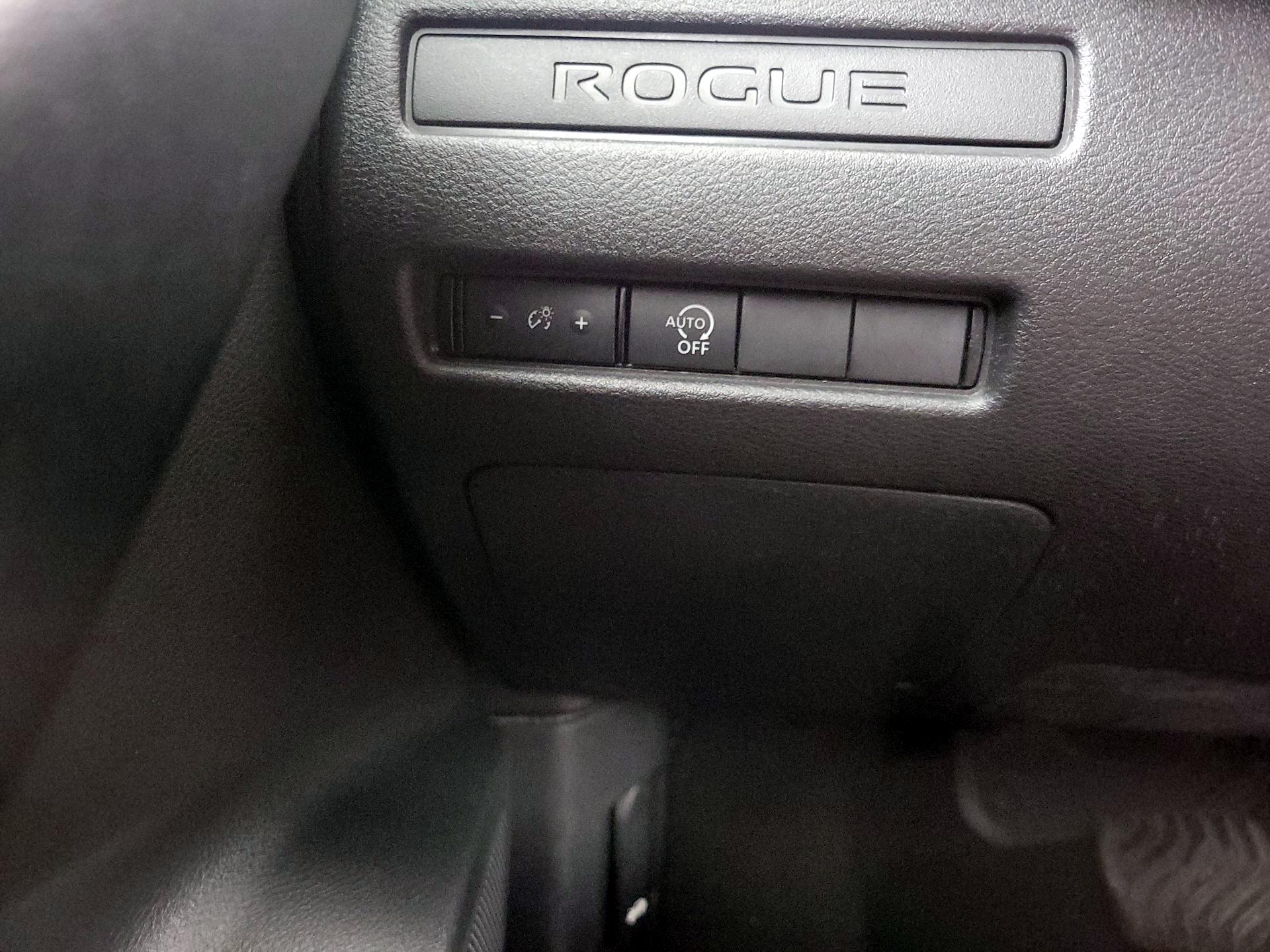 Thumbnail: 2024 Nissan Rogue - 13