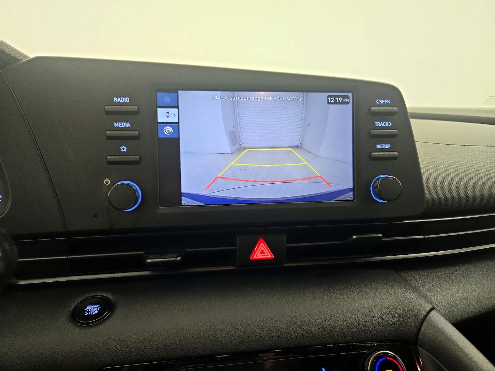 2025 Hyundai Elantra SEL - Photo 15